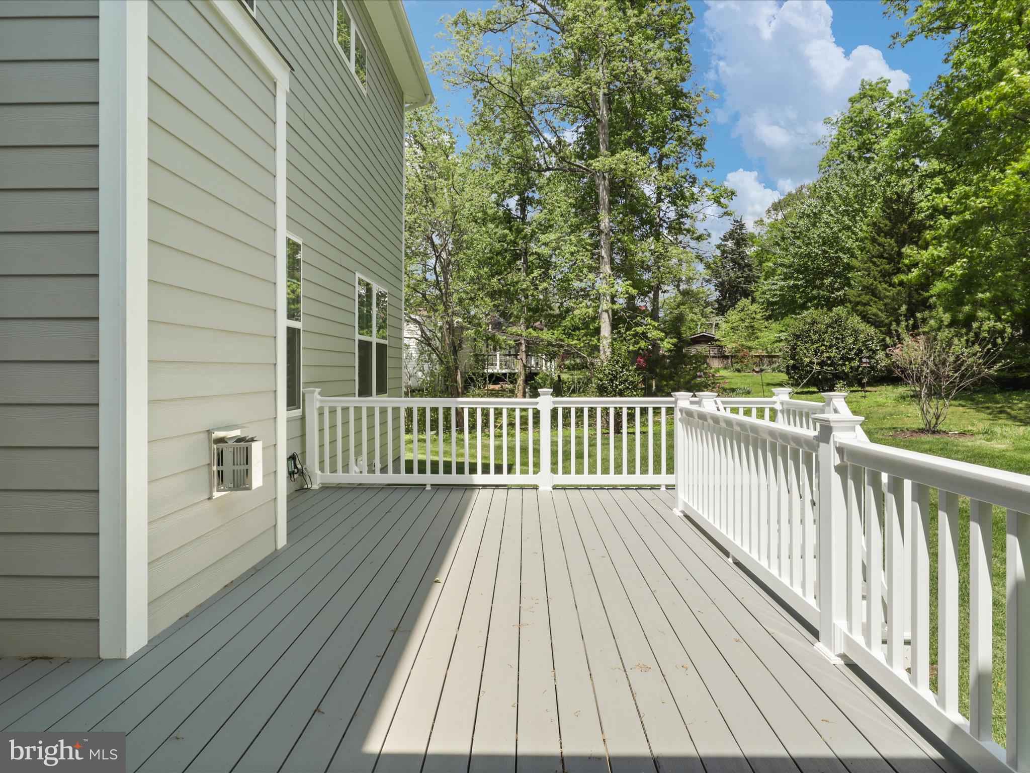 LEE MEADOWS - Residential Lease