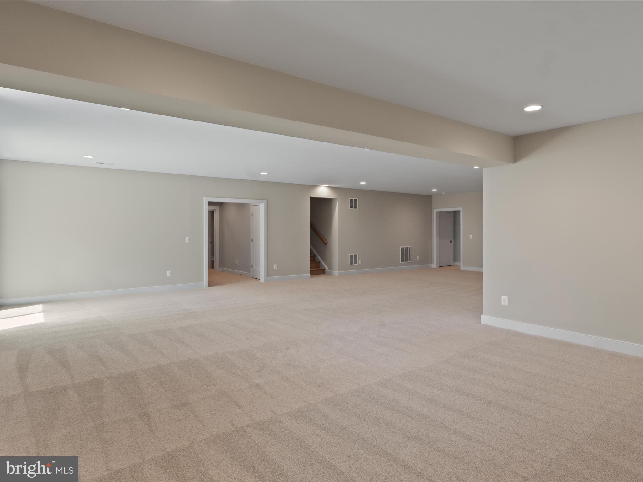 LEE MEADOWS - Residential Lease