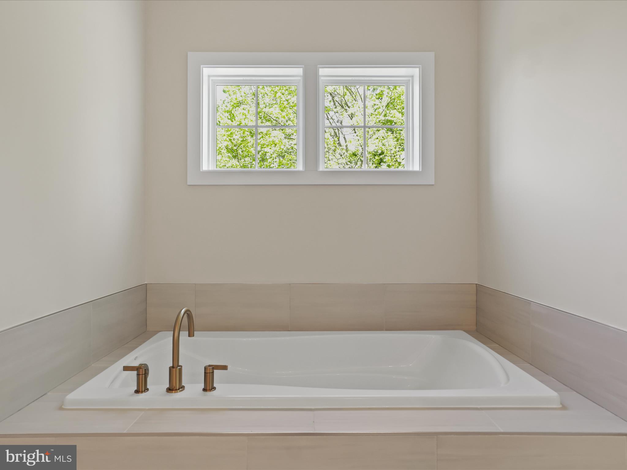 LEE MEADOWS - Residential Lease