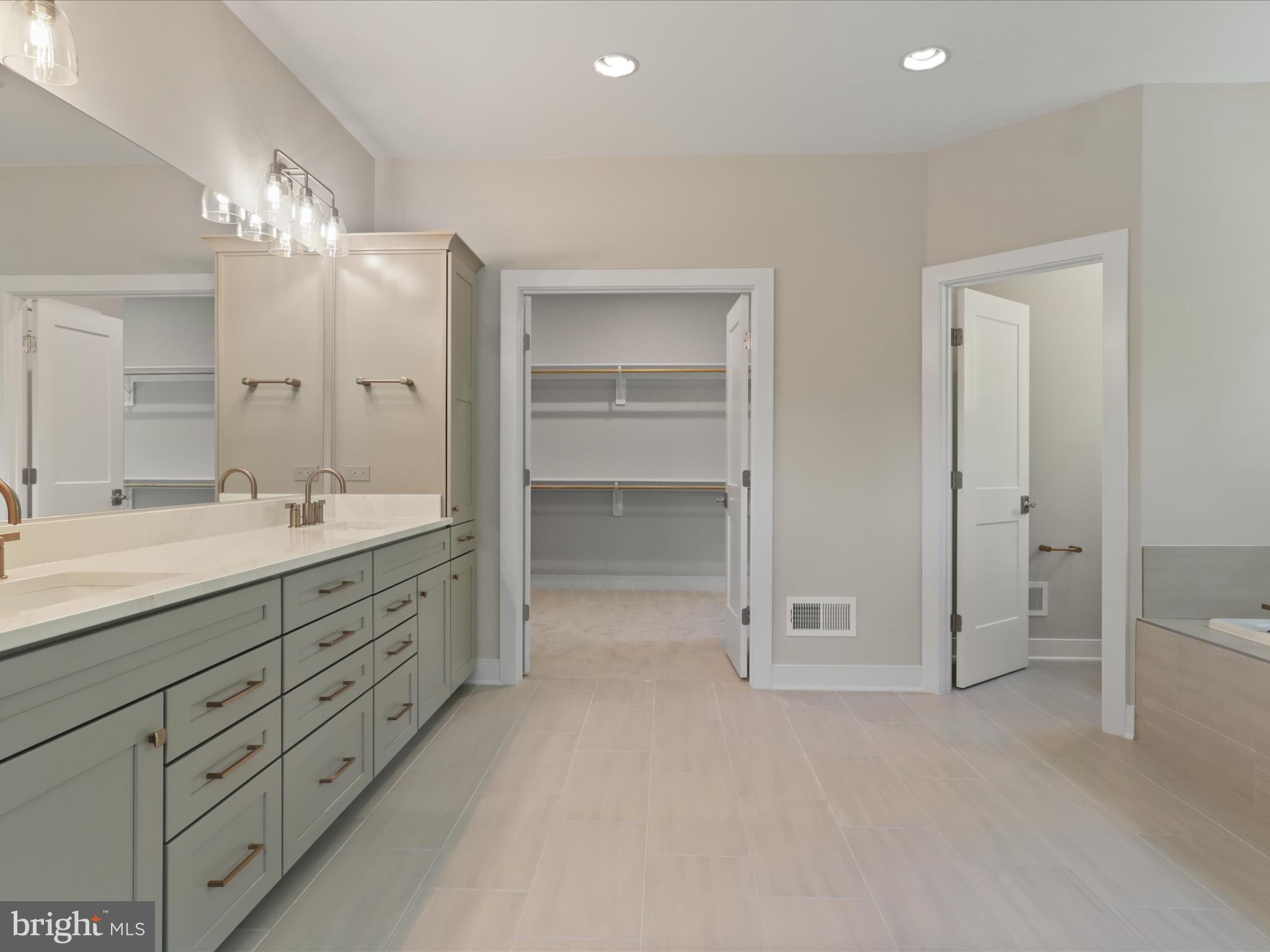 LEE MEADOWS - Residential Lease