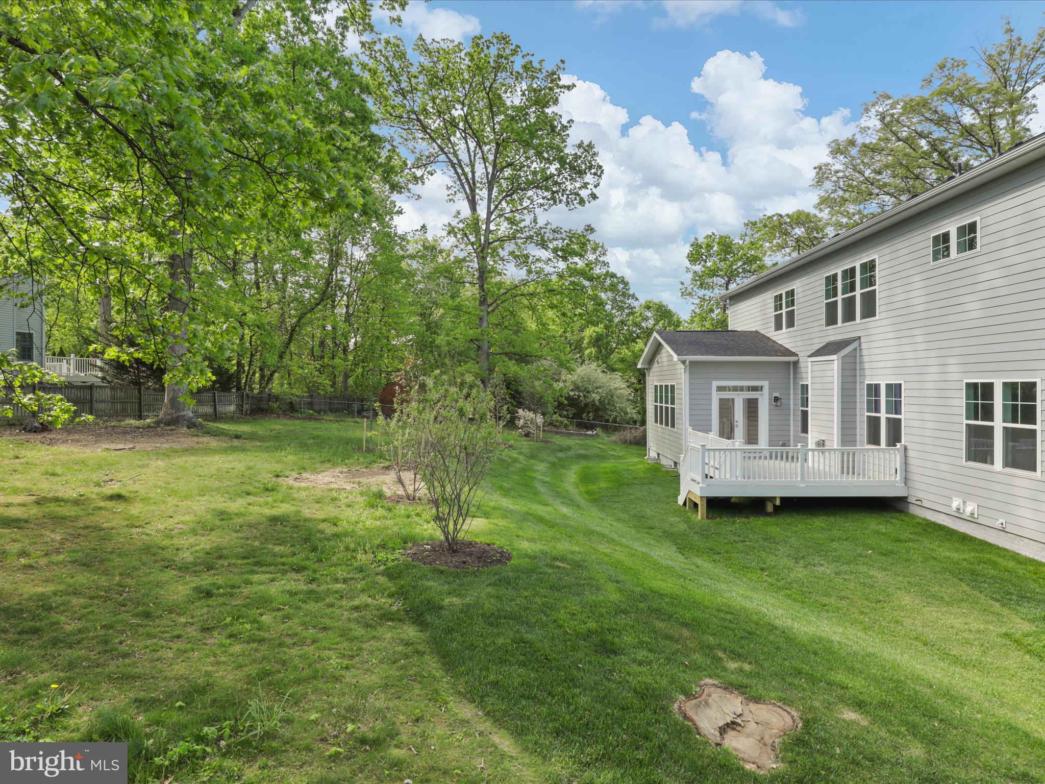 LEE MEADOWS - Residential Lease