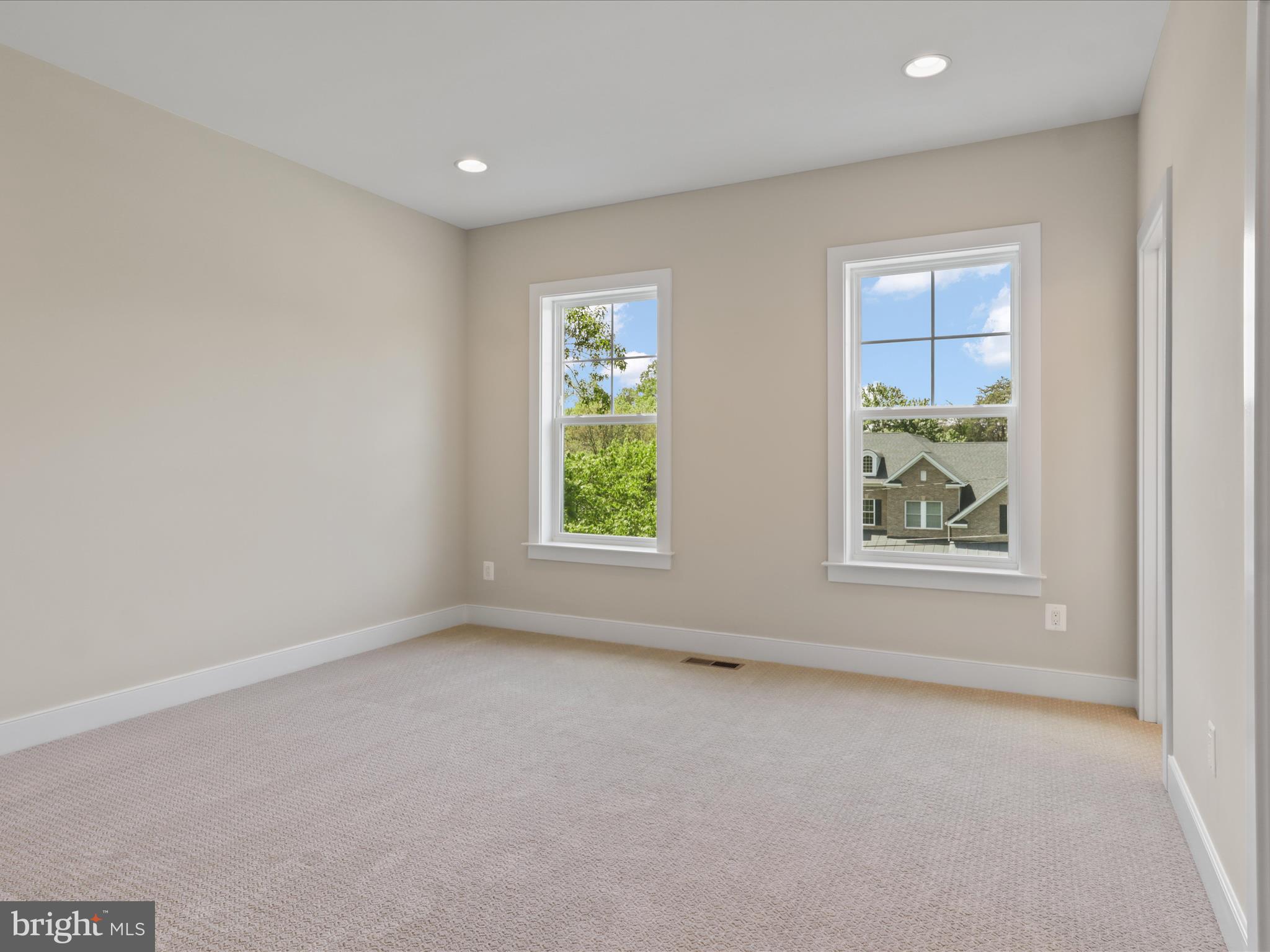 LEE MEADOWS - Residential Lease