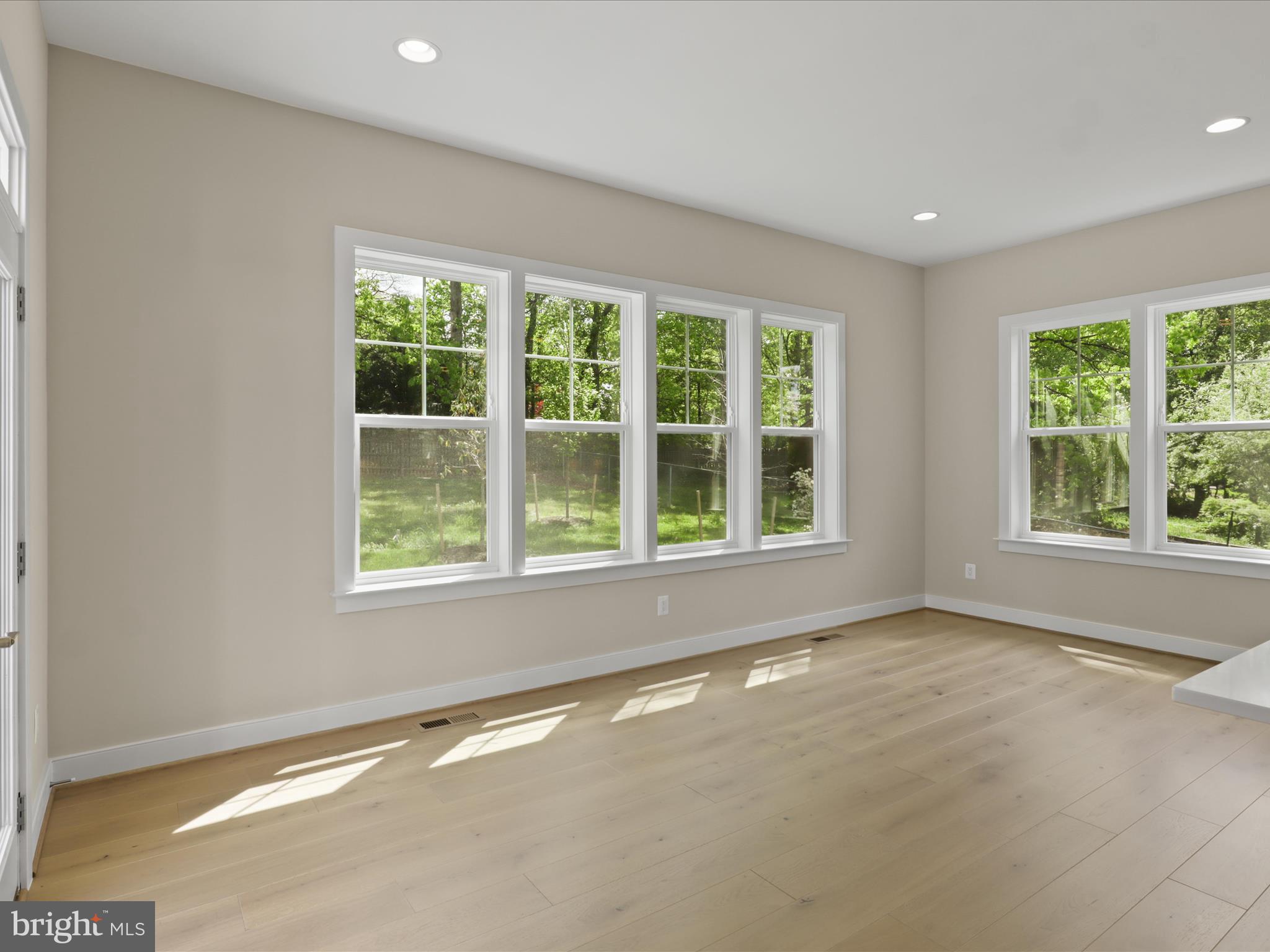 LEE MEADOWS - Residential Lease