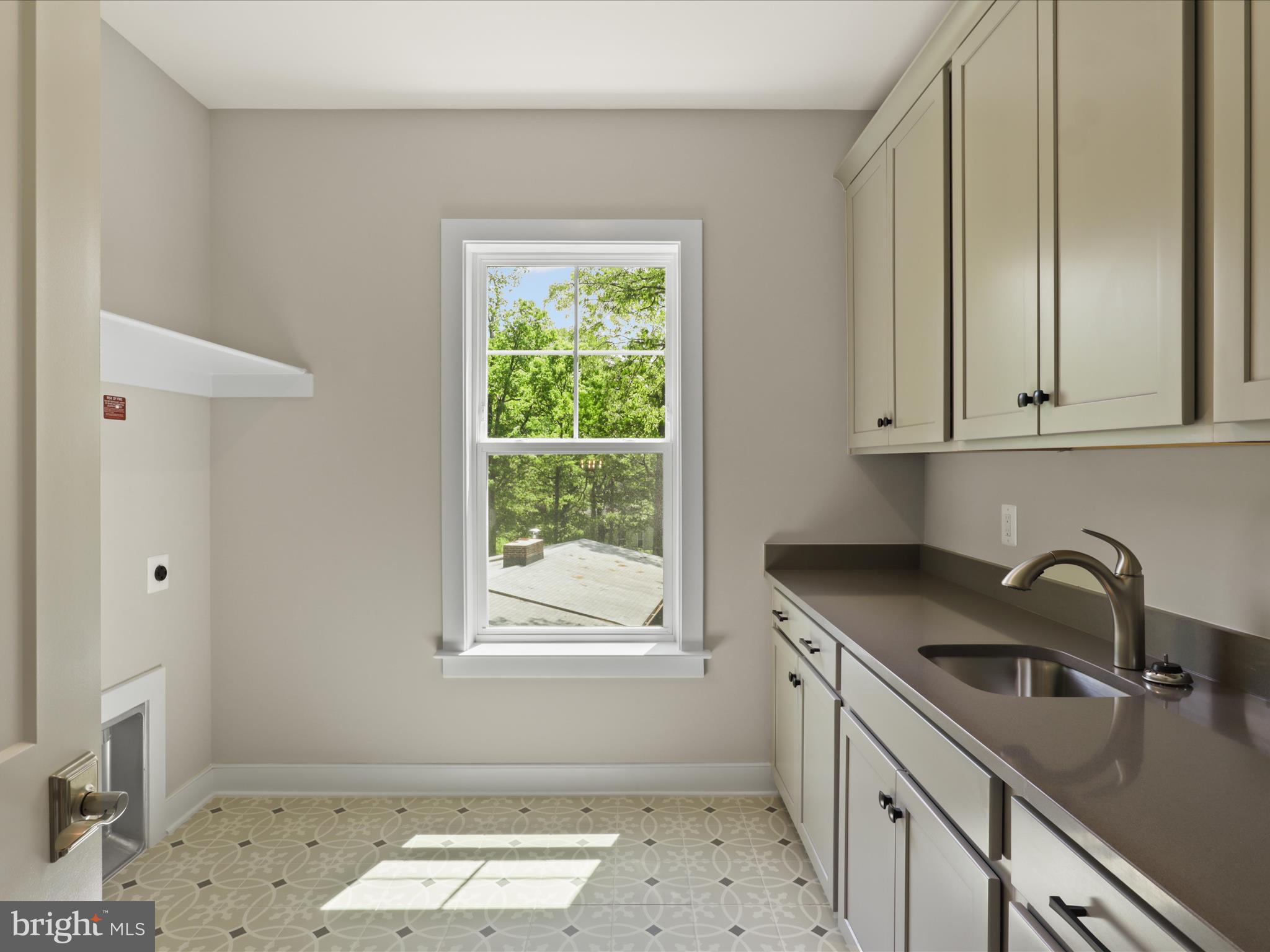 LEE MEADOWS - Residential Lease