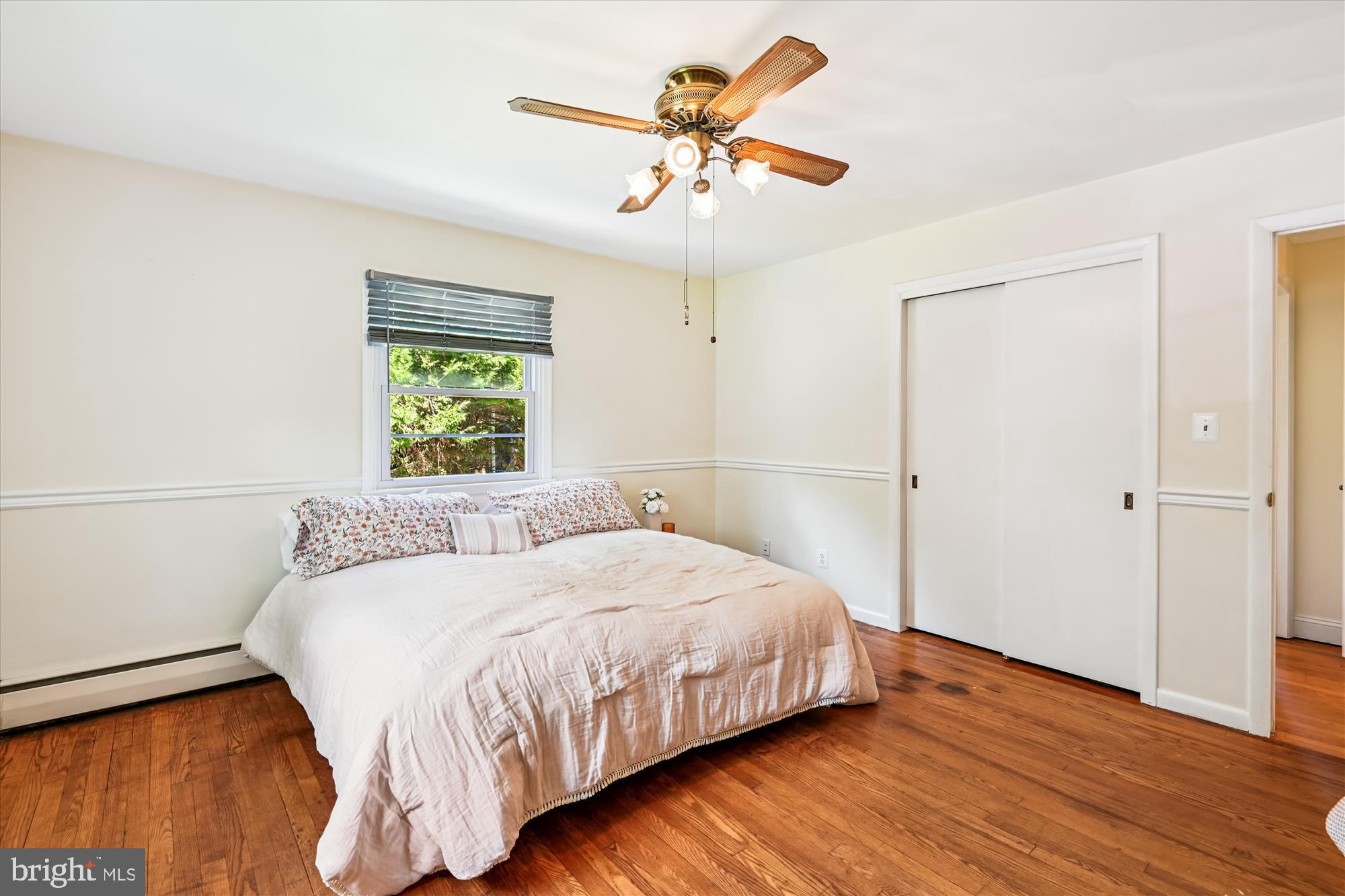 HILLSMERE SHORES - Residential