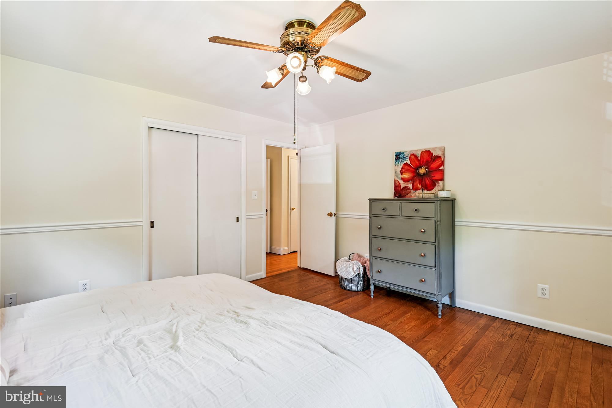 HILLSMERE SHORES - Residential