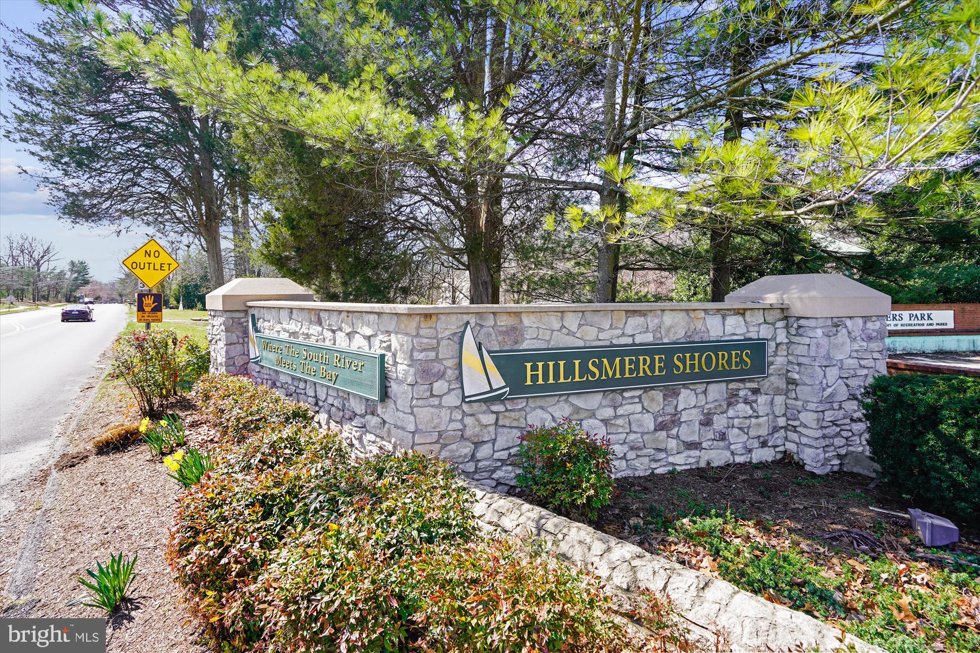 HILLSMERE SHORES - Residential