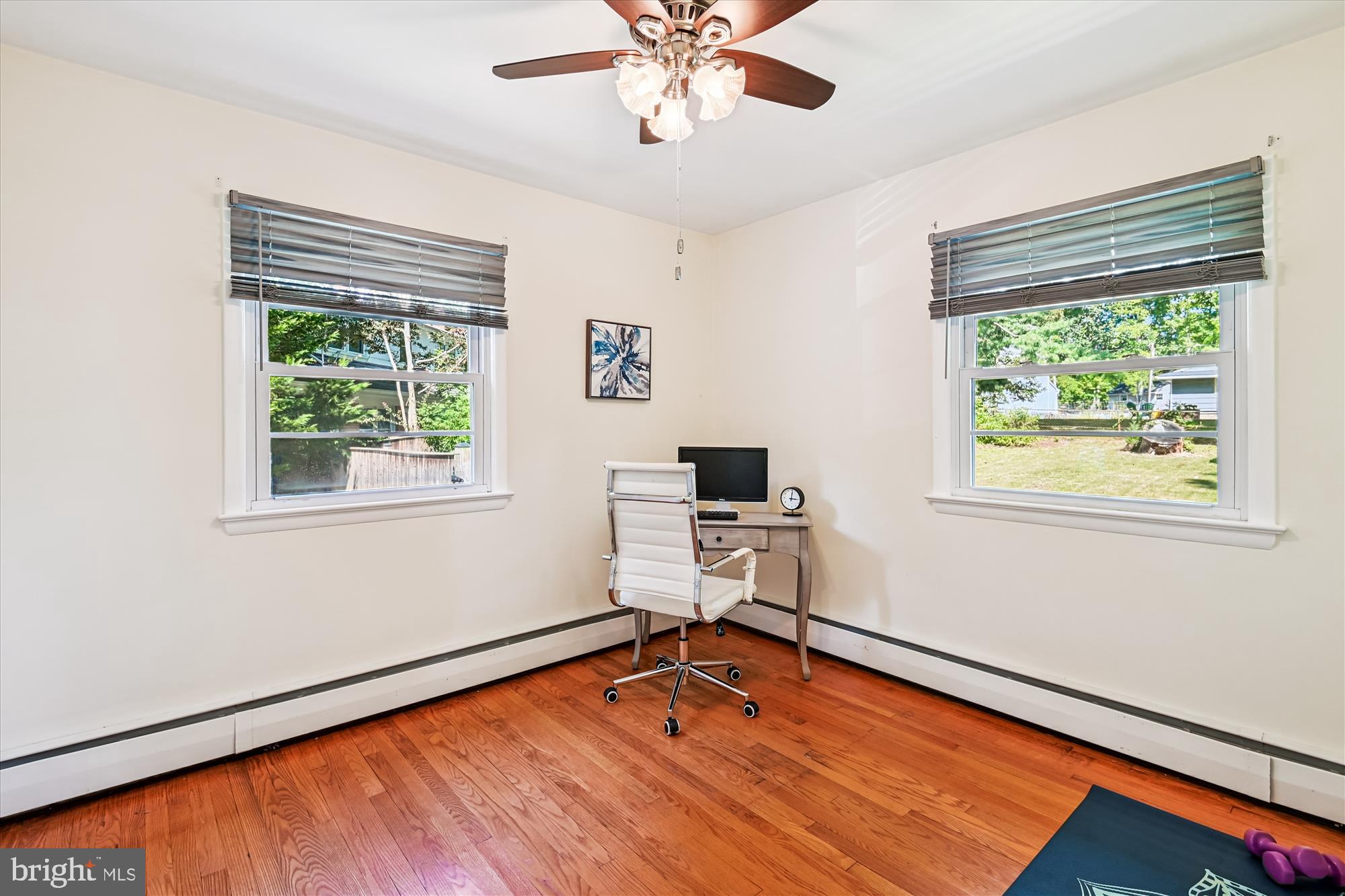 HILLSMERE SHORES - Residential