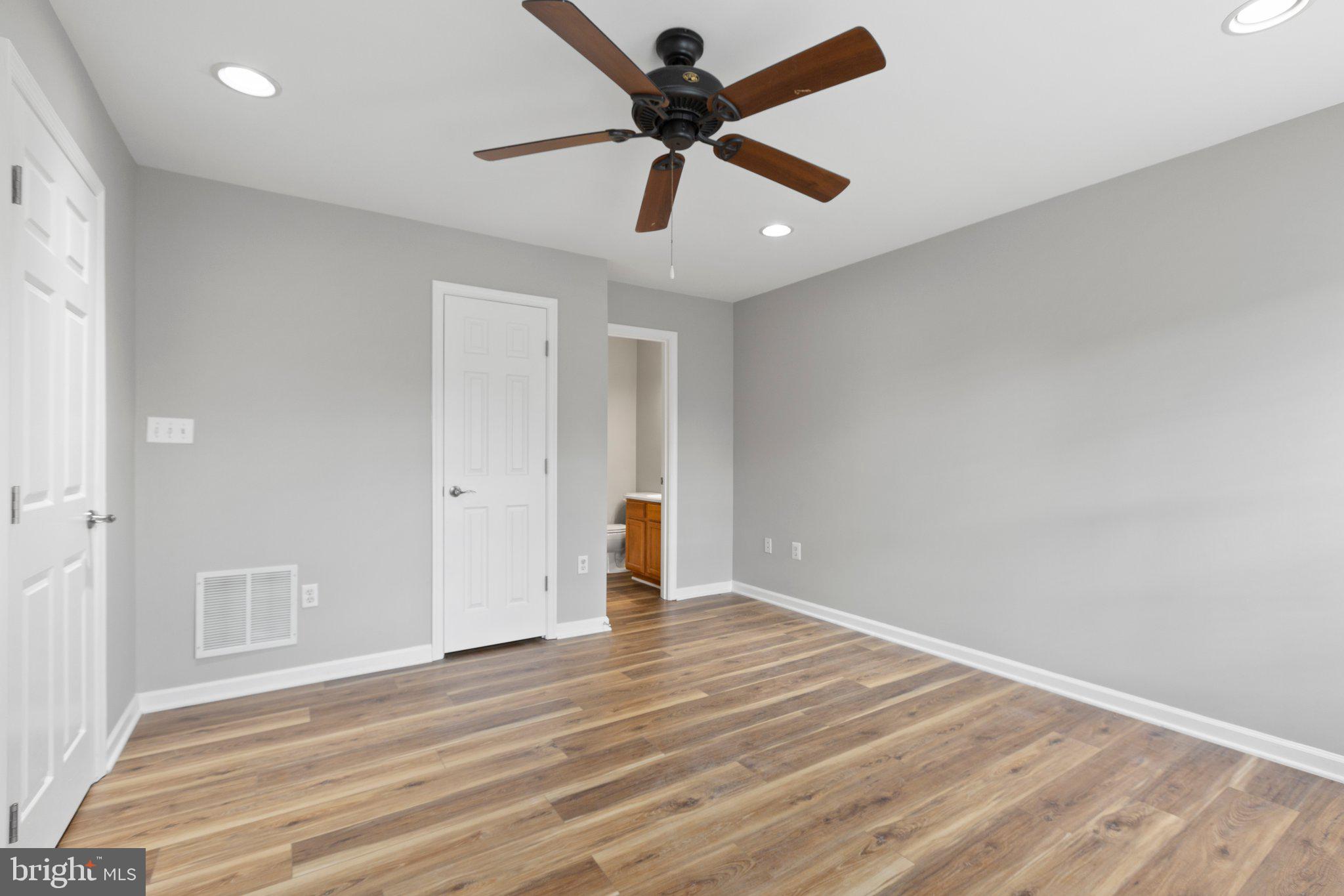 VILLAGE OF IDLEWILD - Residential Lease