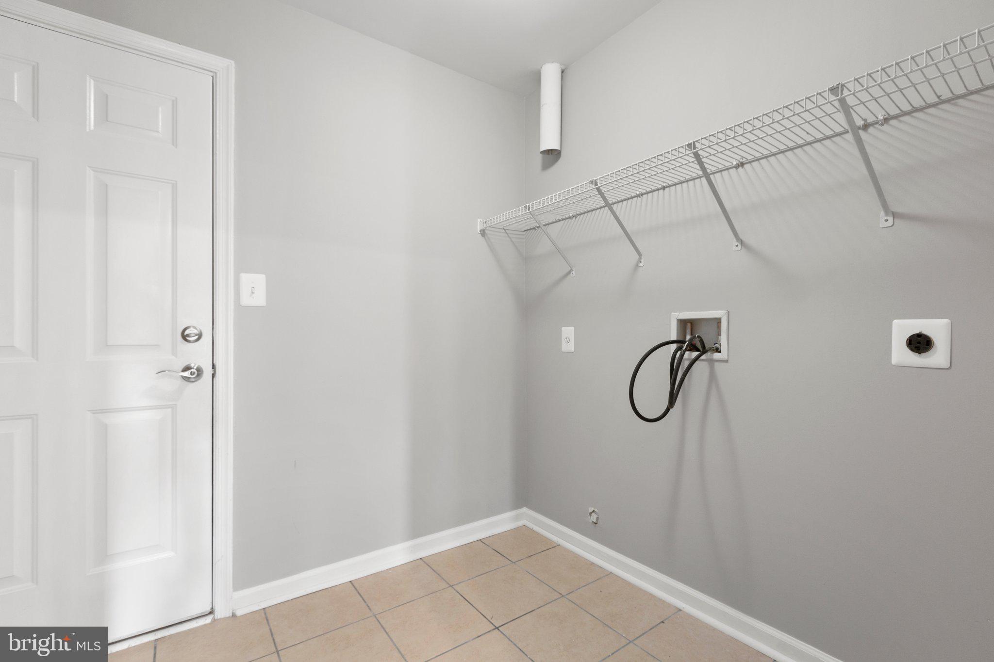 VILLAGE OF IDLEWILD - Residential Lease