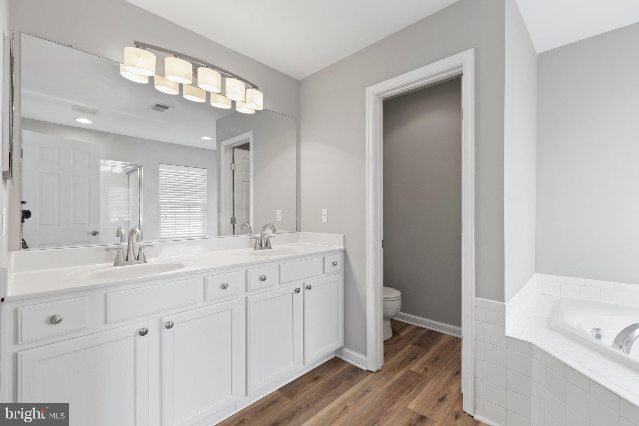 VILLAGE OF IDLEWILD - Residential Lease