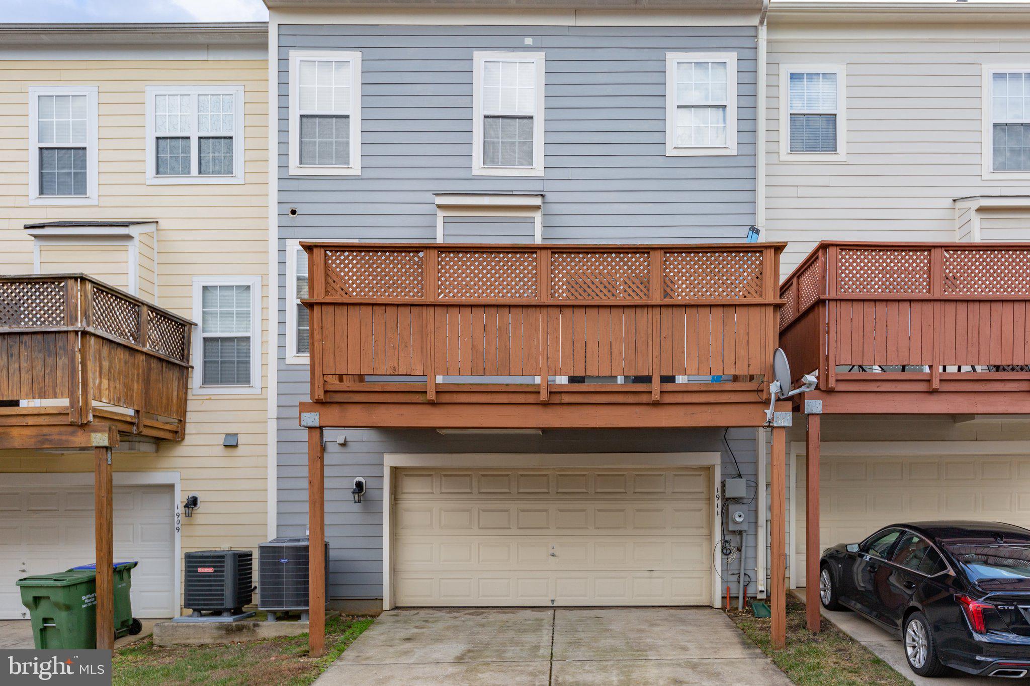 VILLAGE OF IDLEWILD - Residential Lease