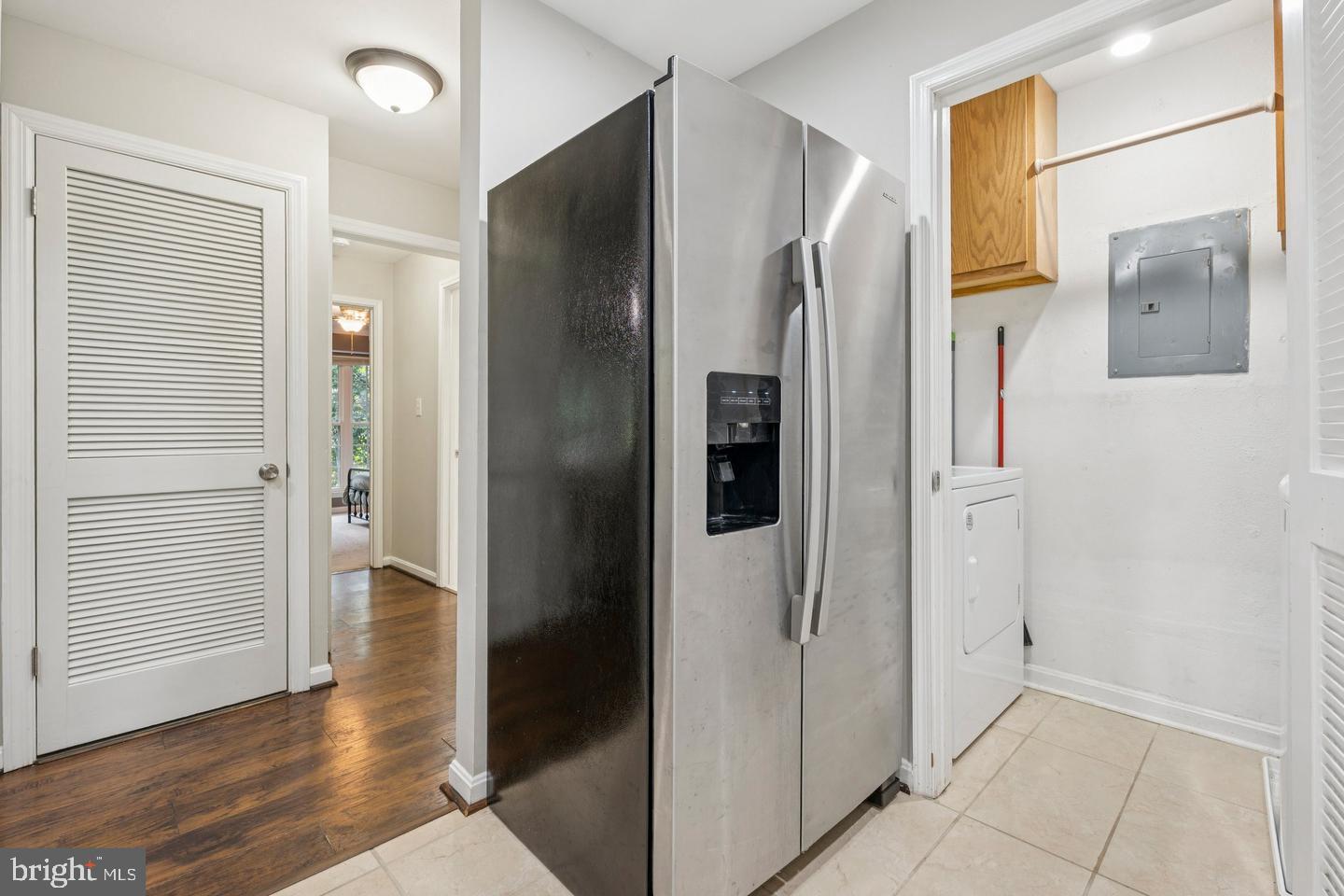 ENGLISH COUNTRY MANOR - Residential