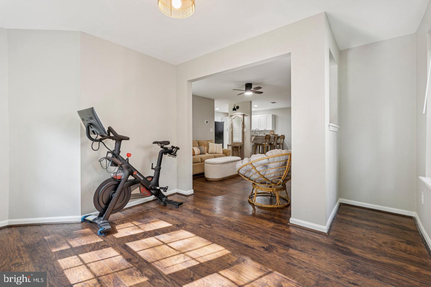 ENGLISH COUNTRY MANOR - Residential