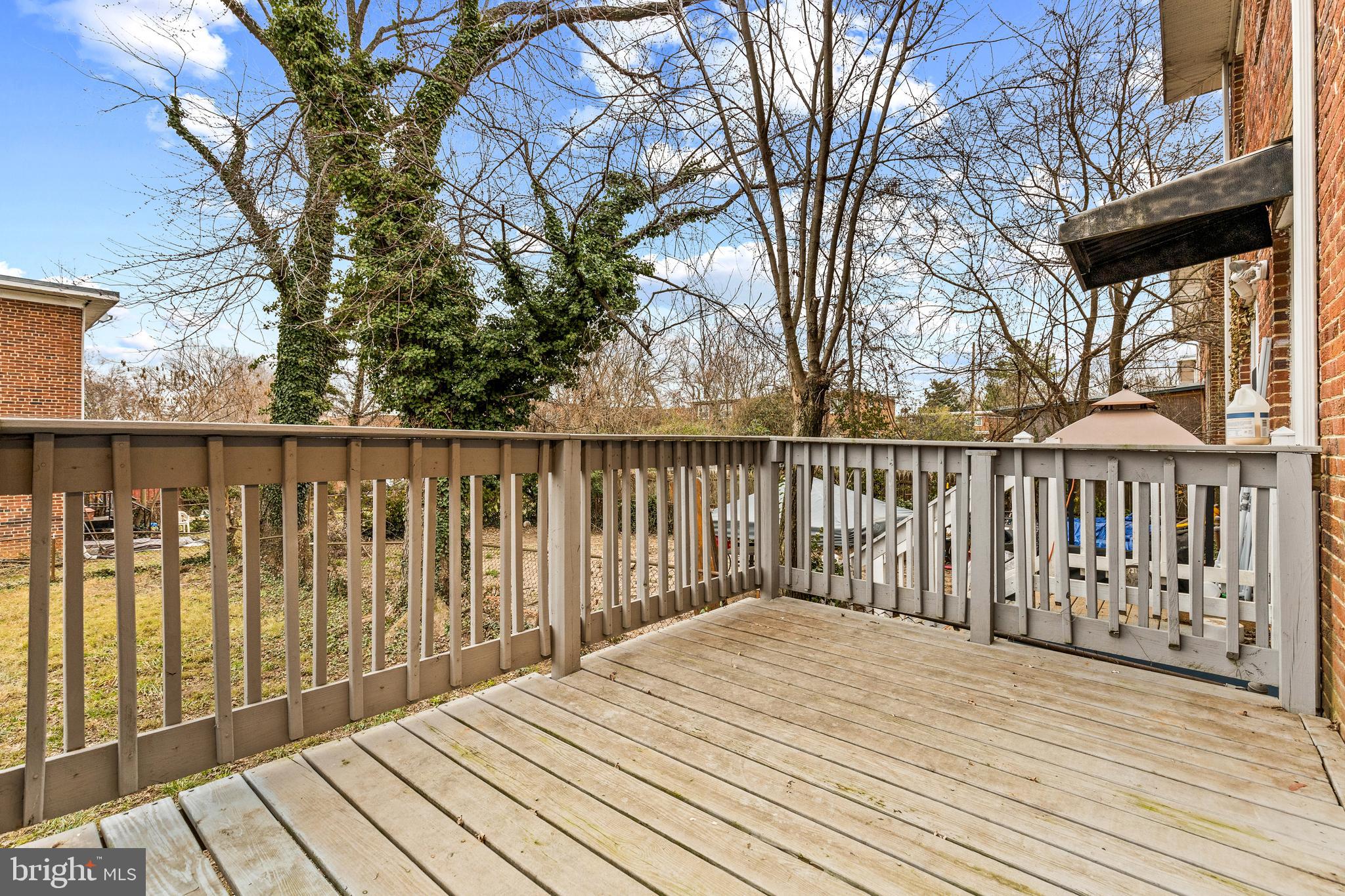 GLASSMANOR - Residential