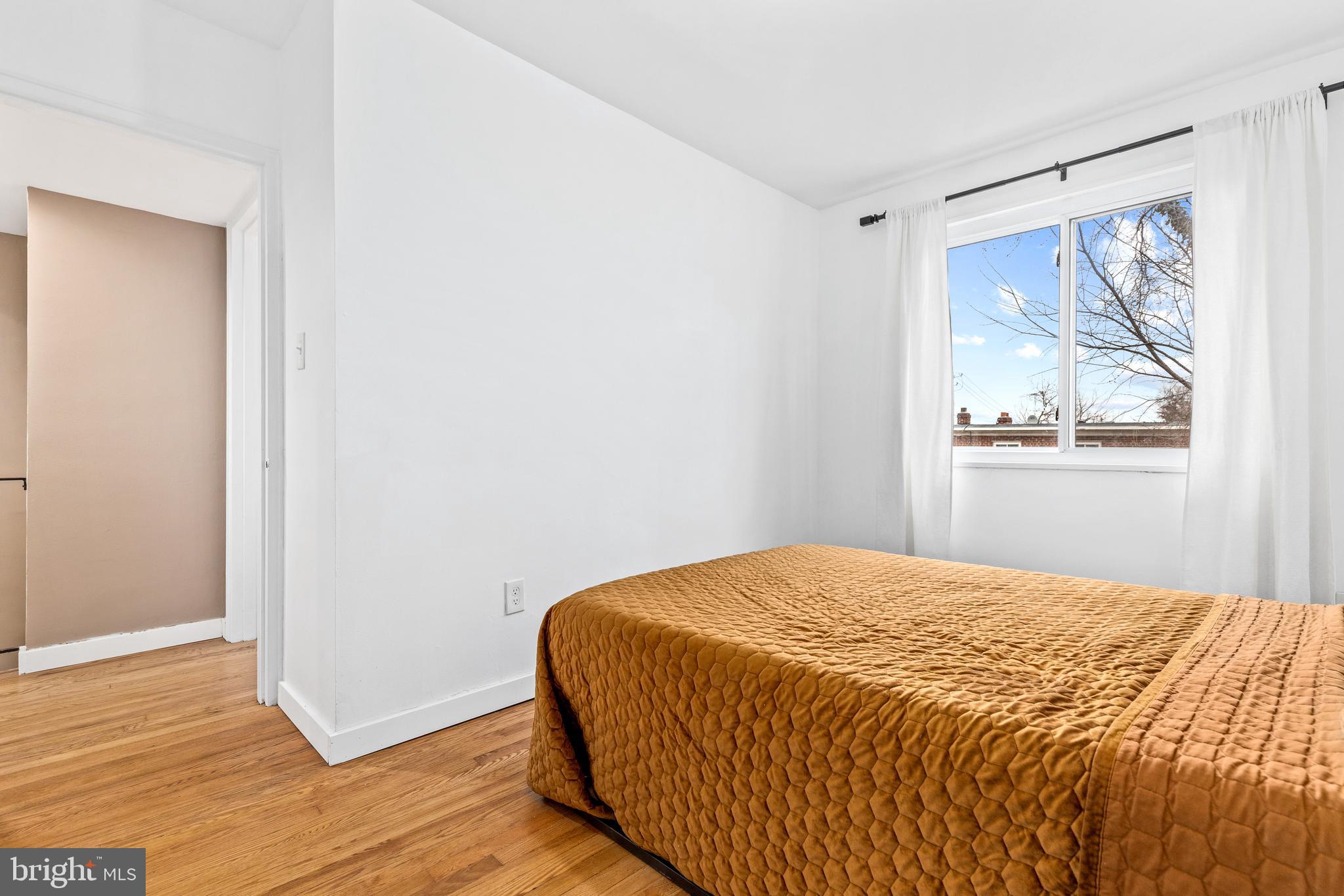 GLASSMANOR - Residential