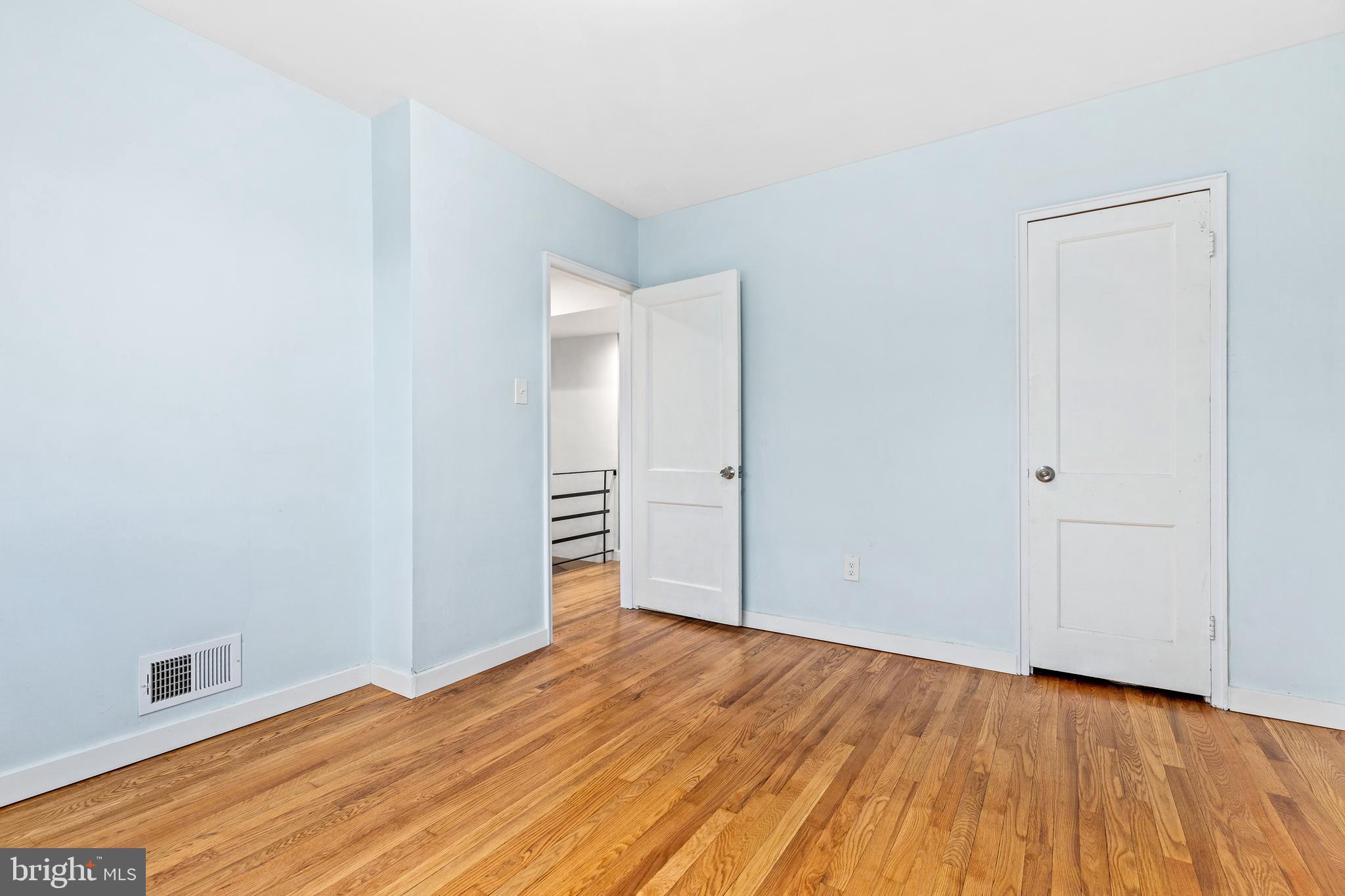 GLASSMANOR - Residential