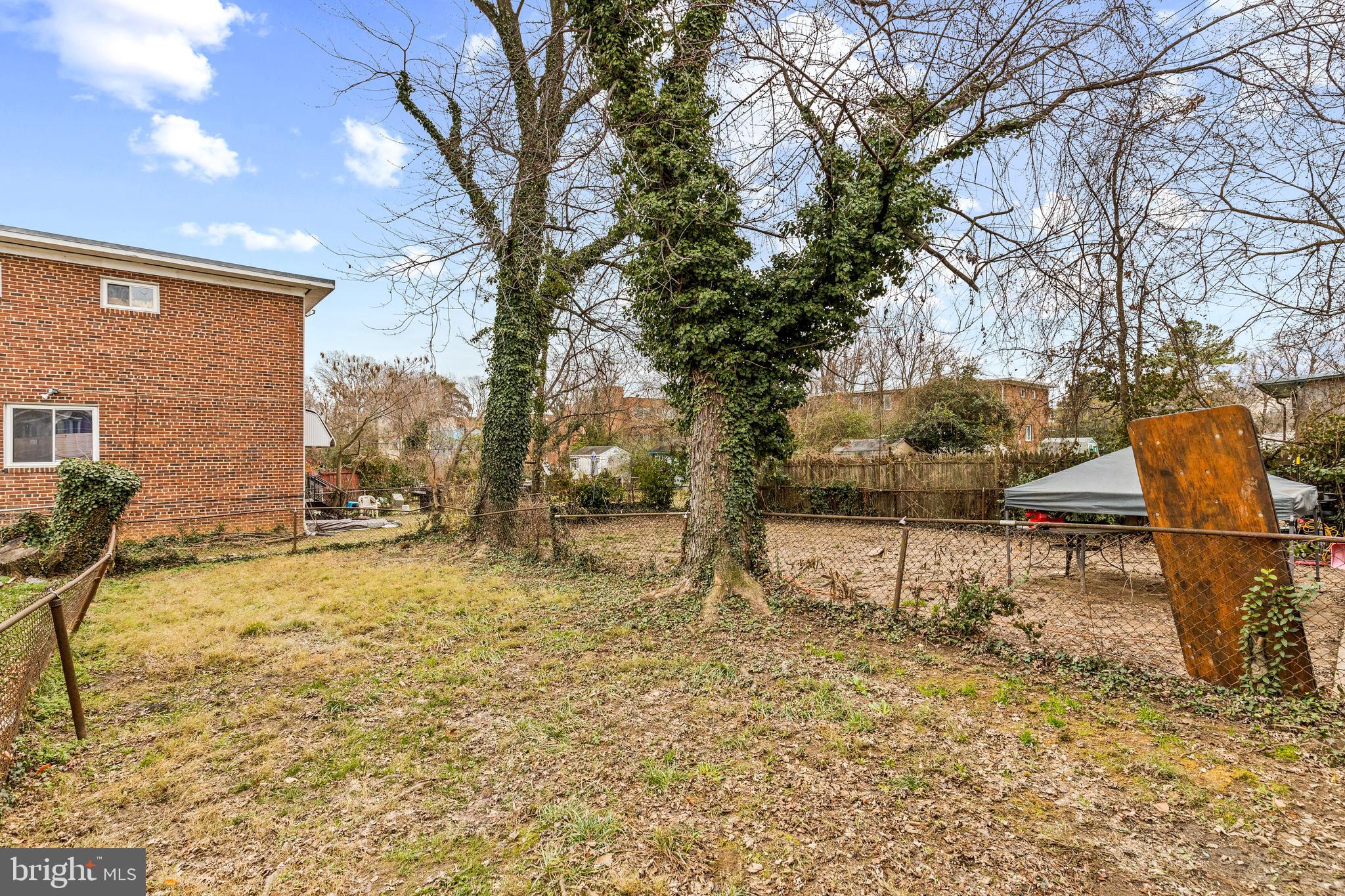 GLASSMANOR - Residential