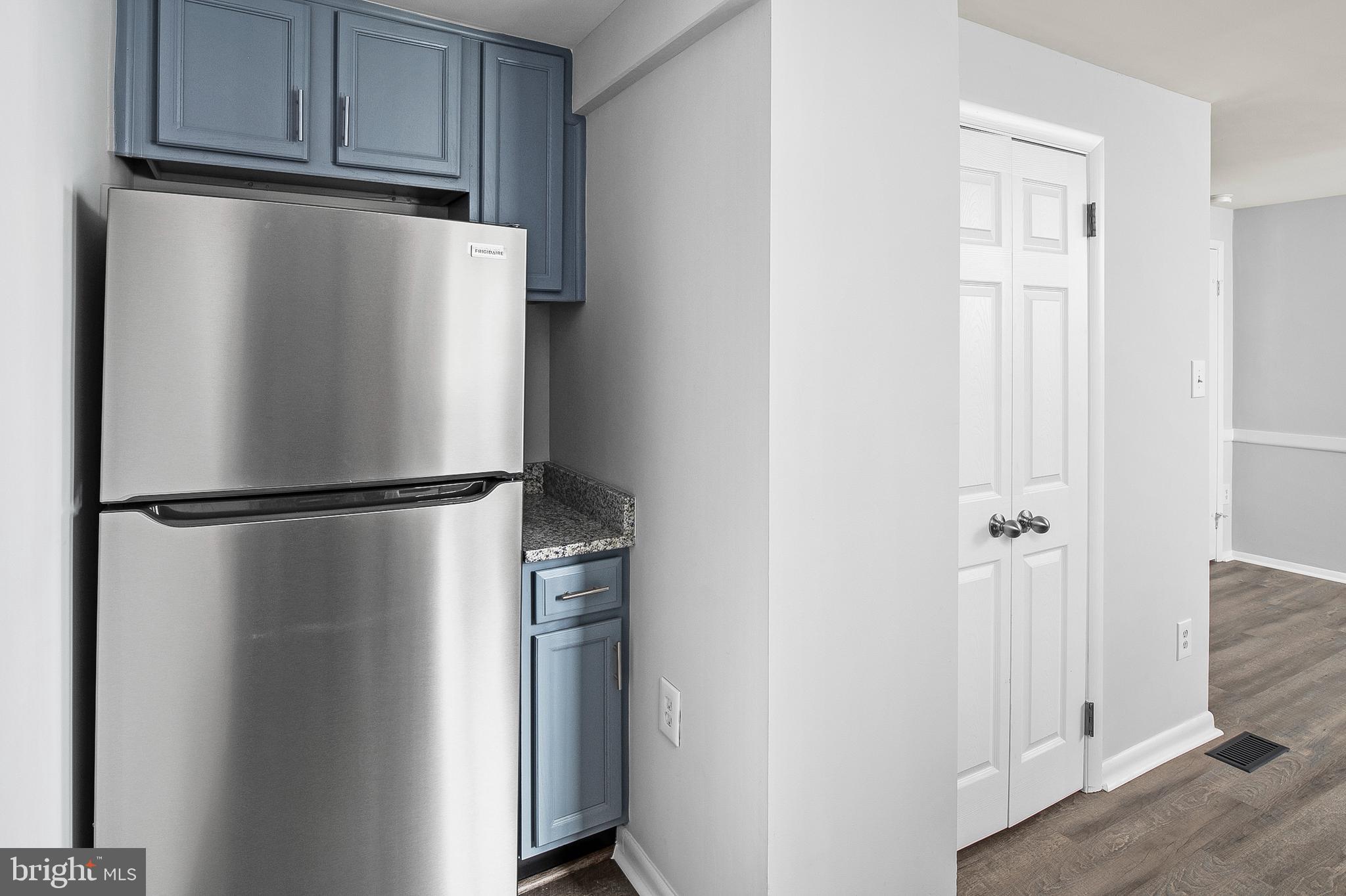 AMBER MEADOWS - Residential