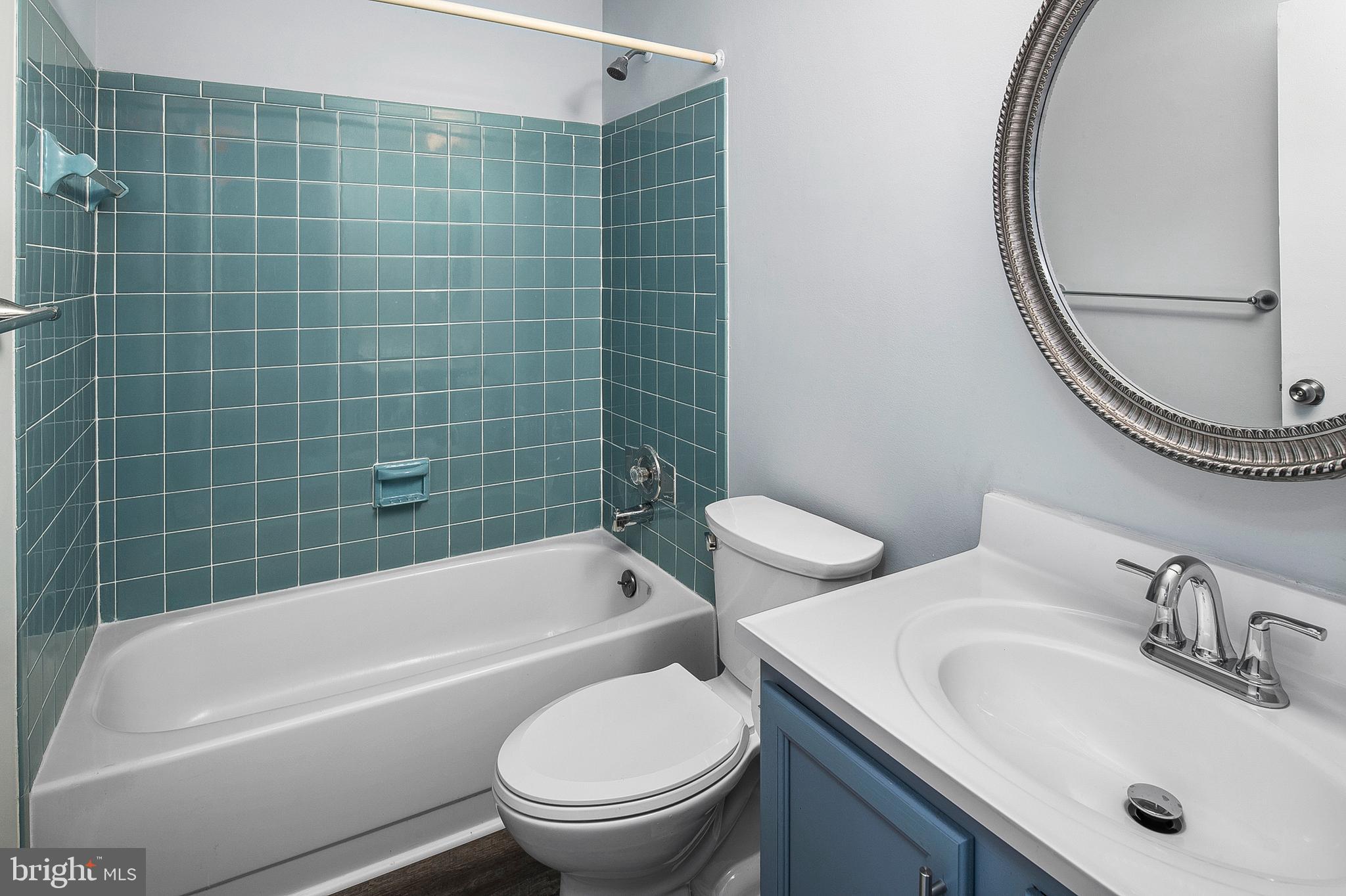 AMBER MEADOWS - Residential