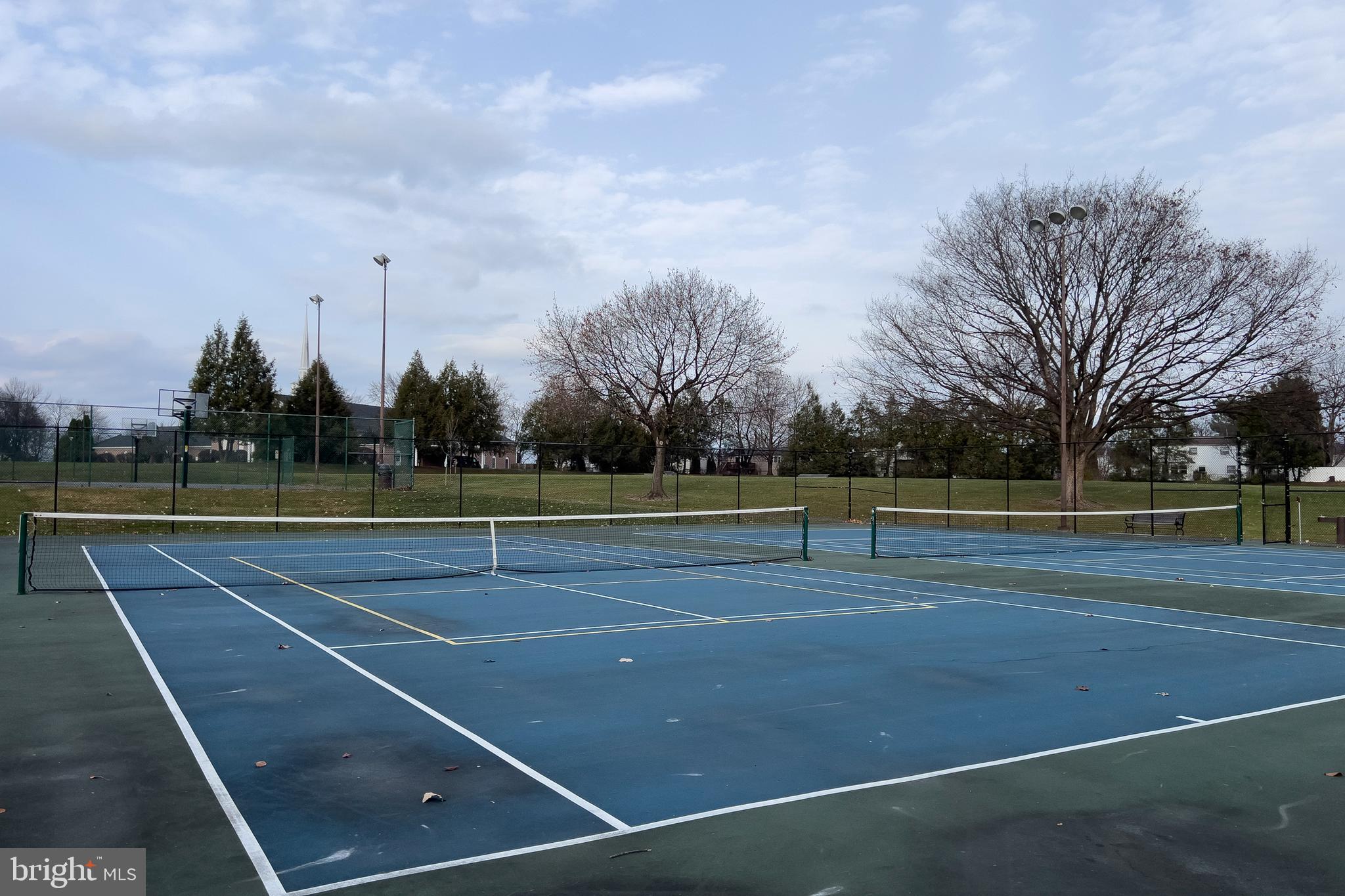 AMBER MEADOWS - Residential