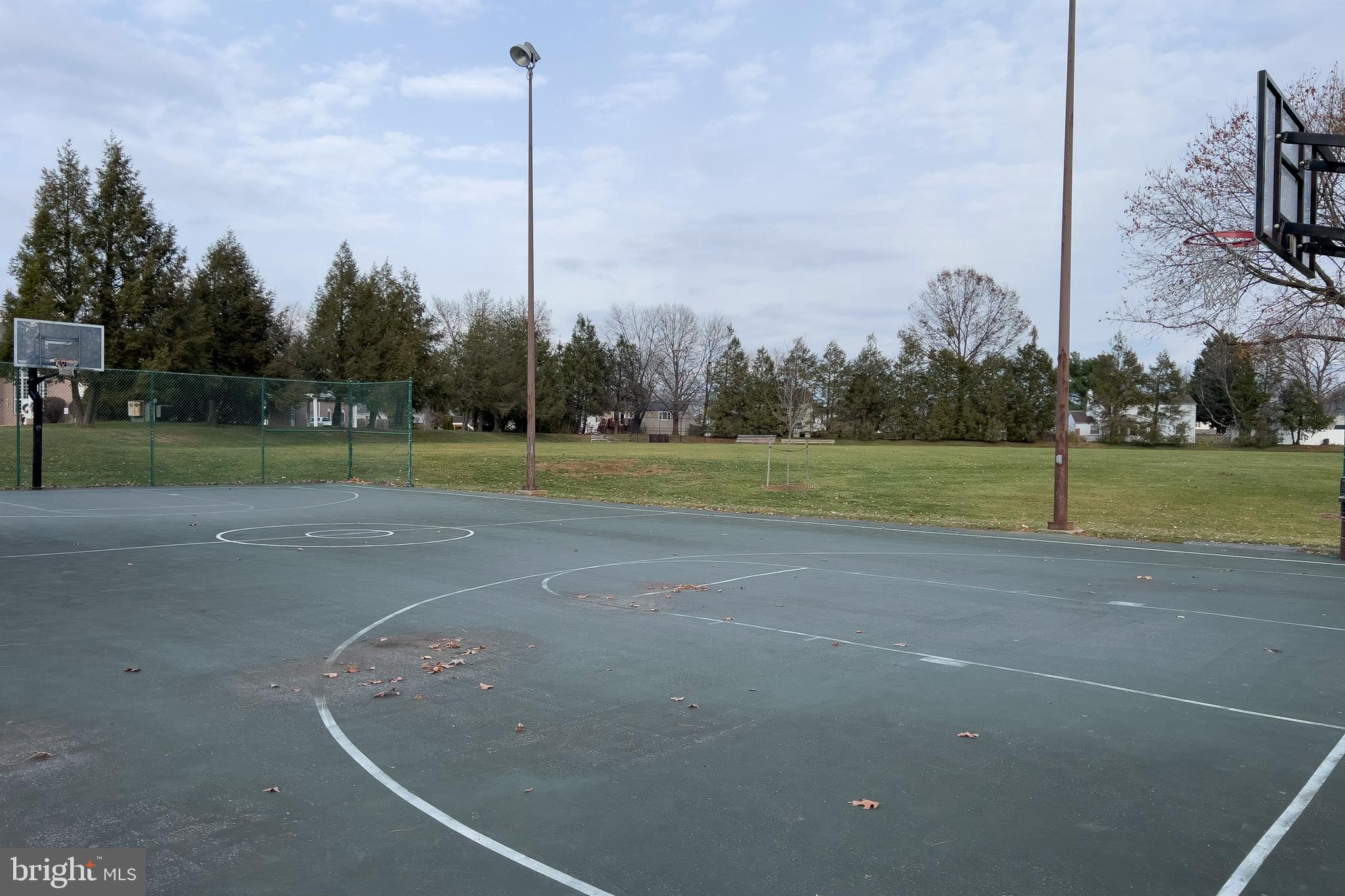 AMBER MEADOWS - Residential