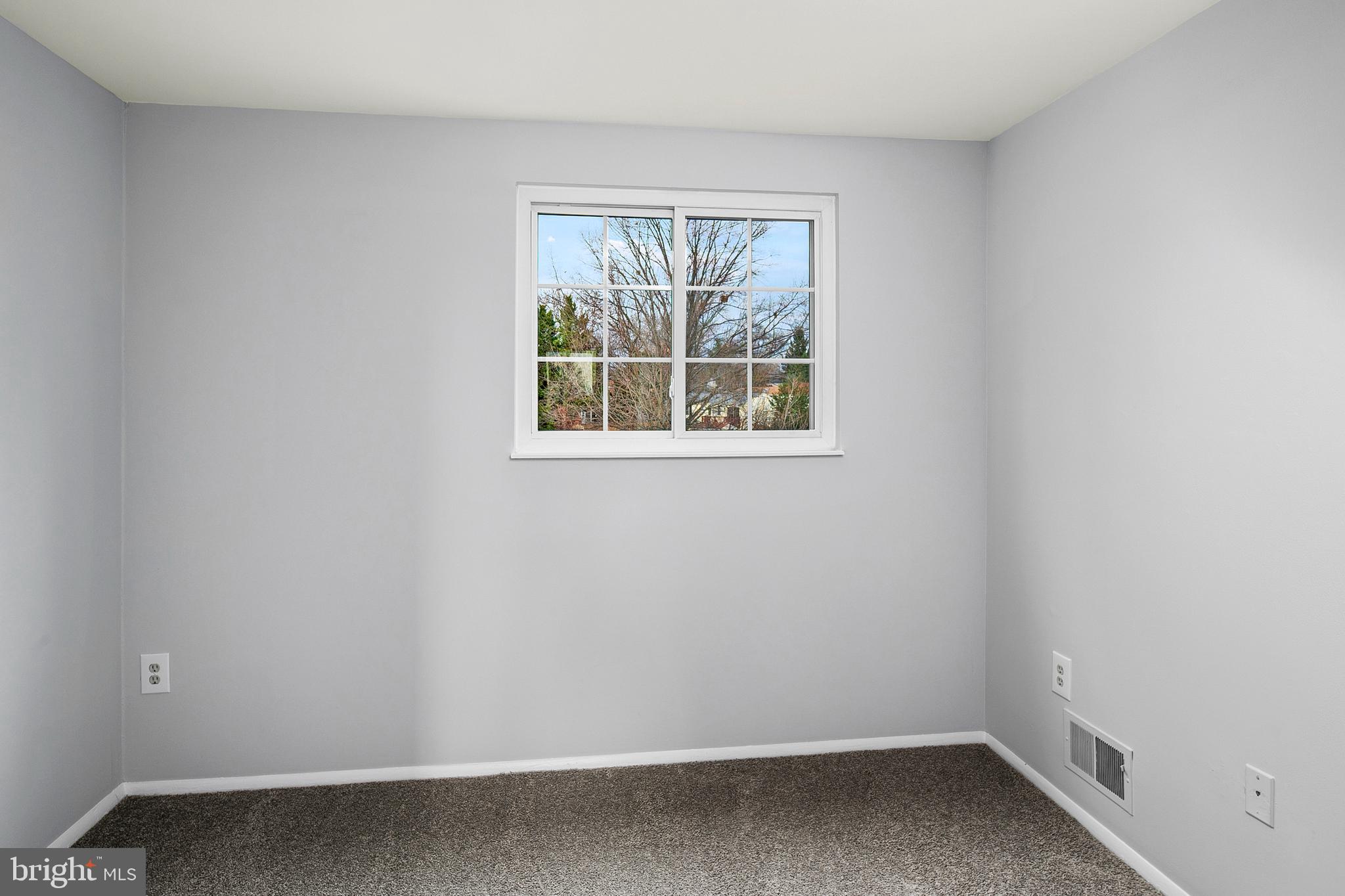 AMBER MEADOWS - Residential