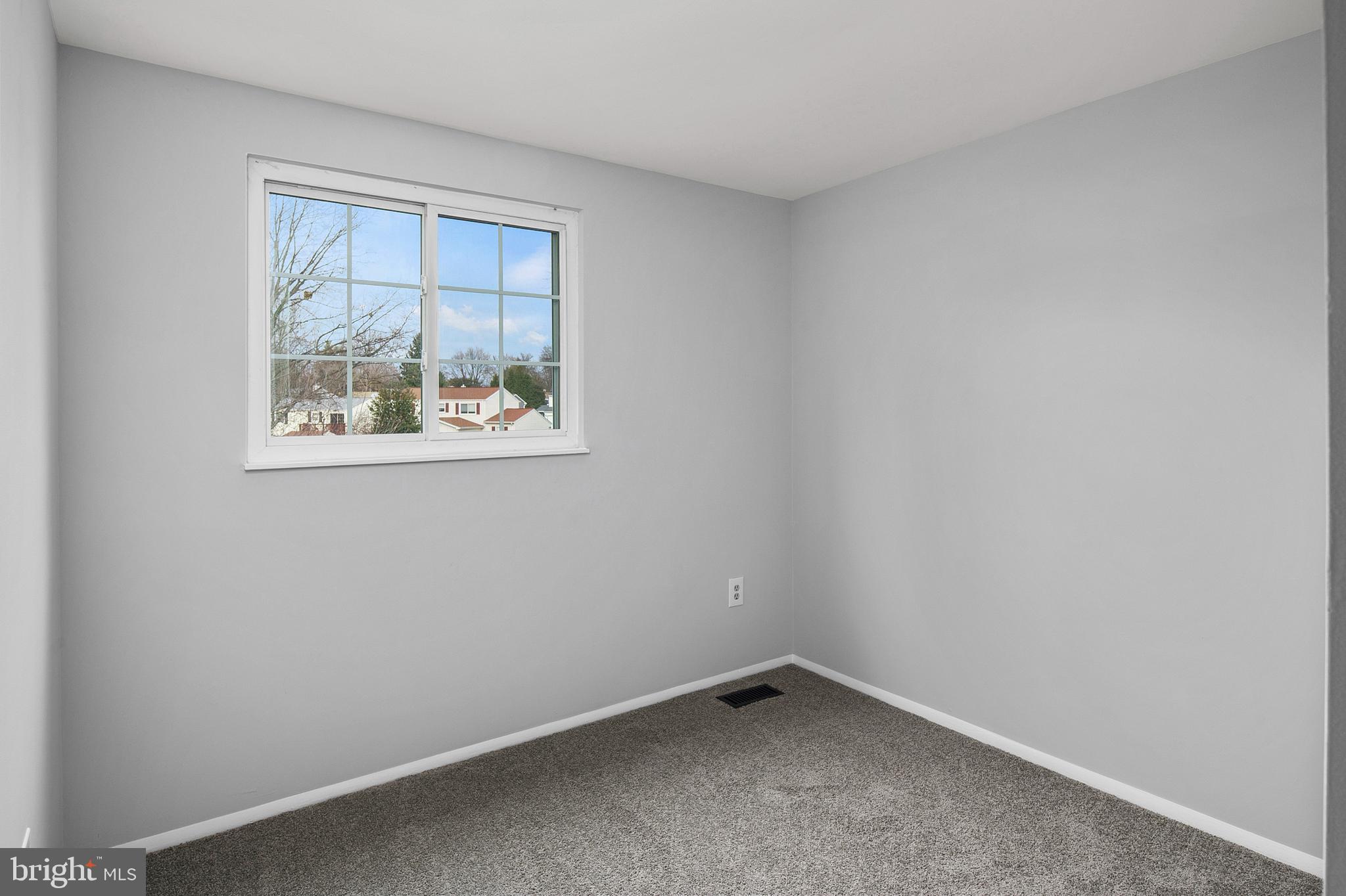 AMBER MEADOWS - Residential