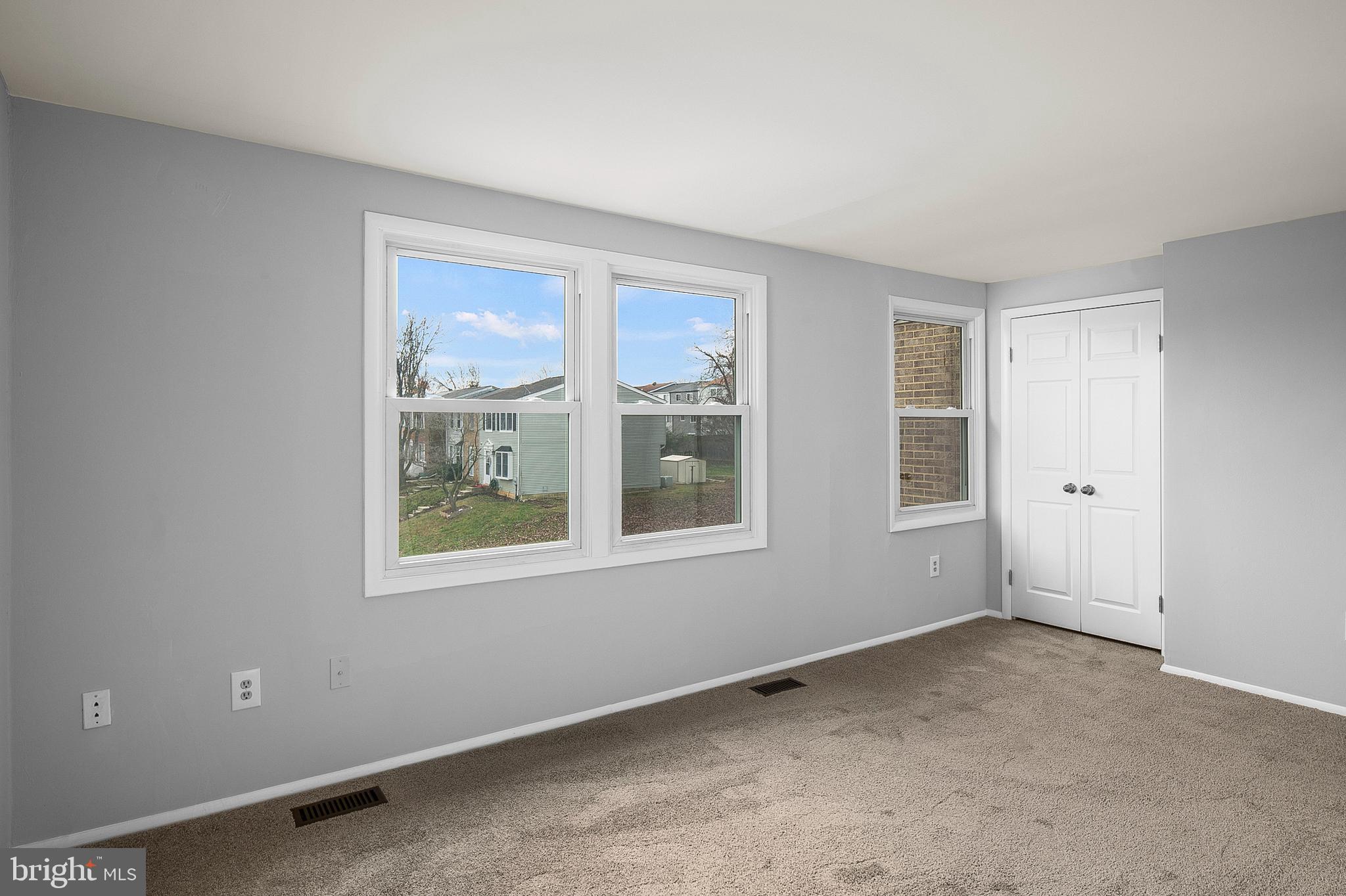 AMBER MEADOWS - Residential