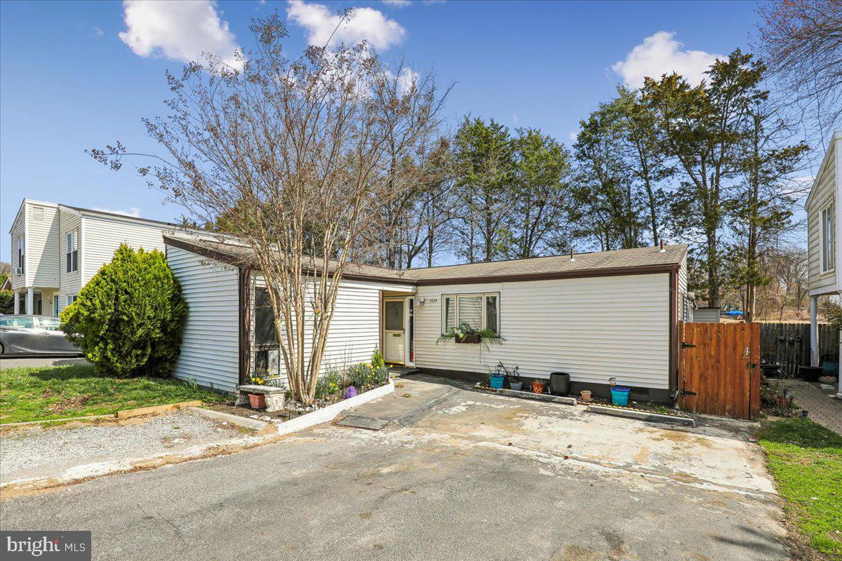 BEVERLY PARK - Residential