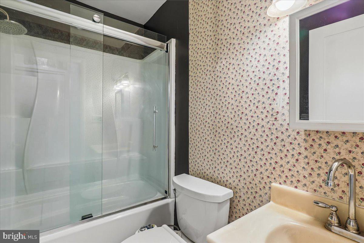 BEVERLY PARK - Residential