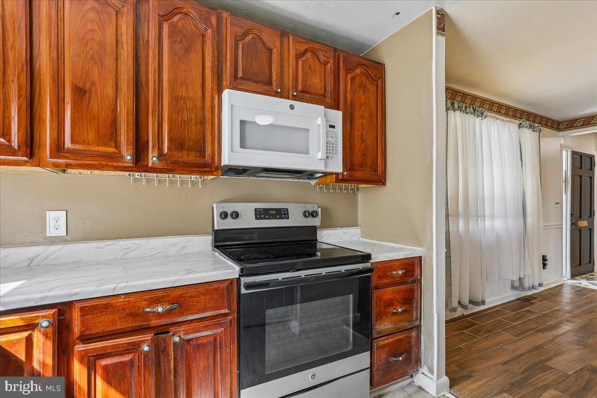 BEVERLY PARK - Residential