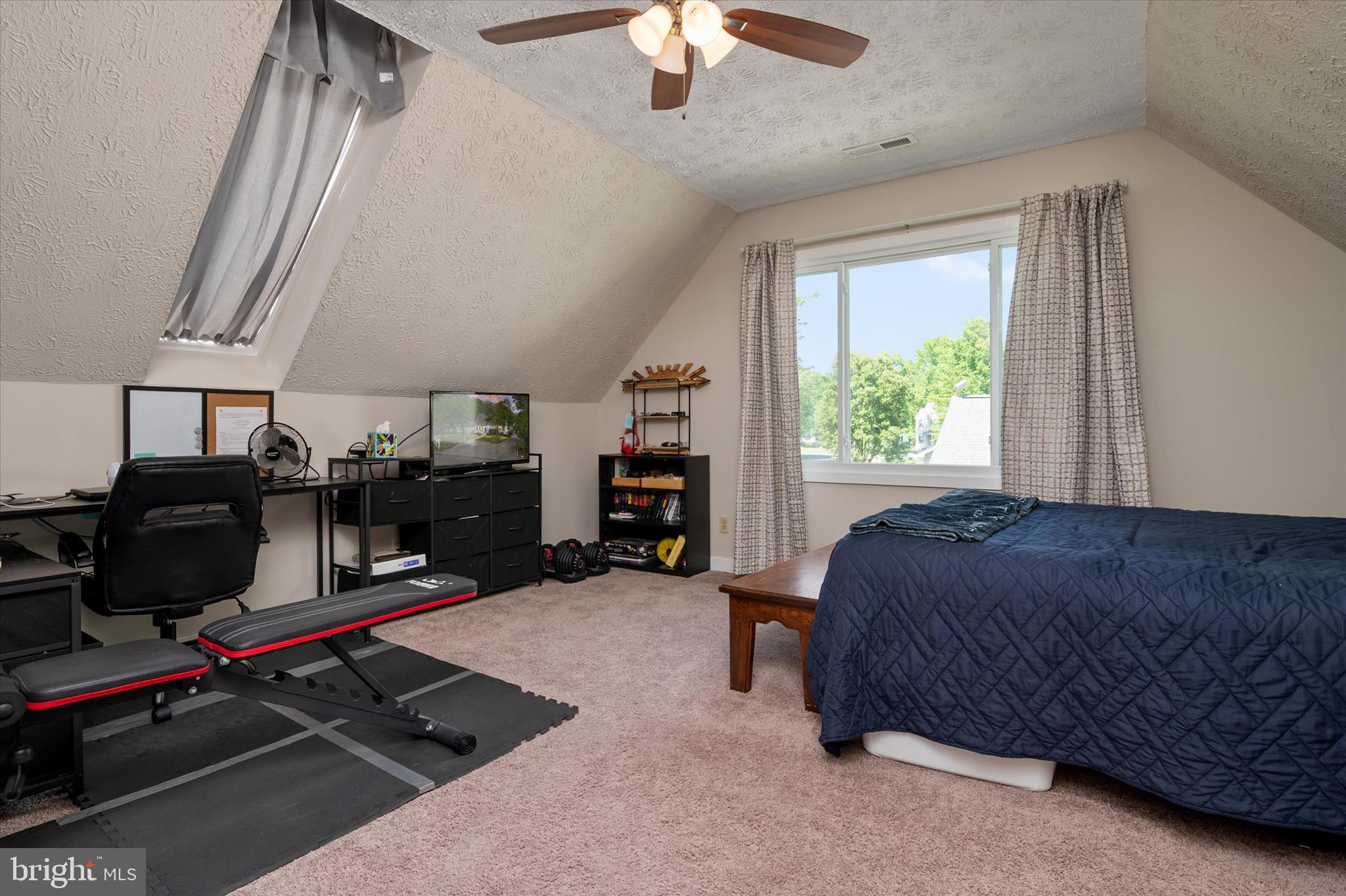 CLOVERFIELDS - Residential