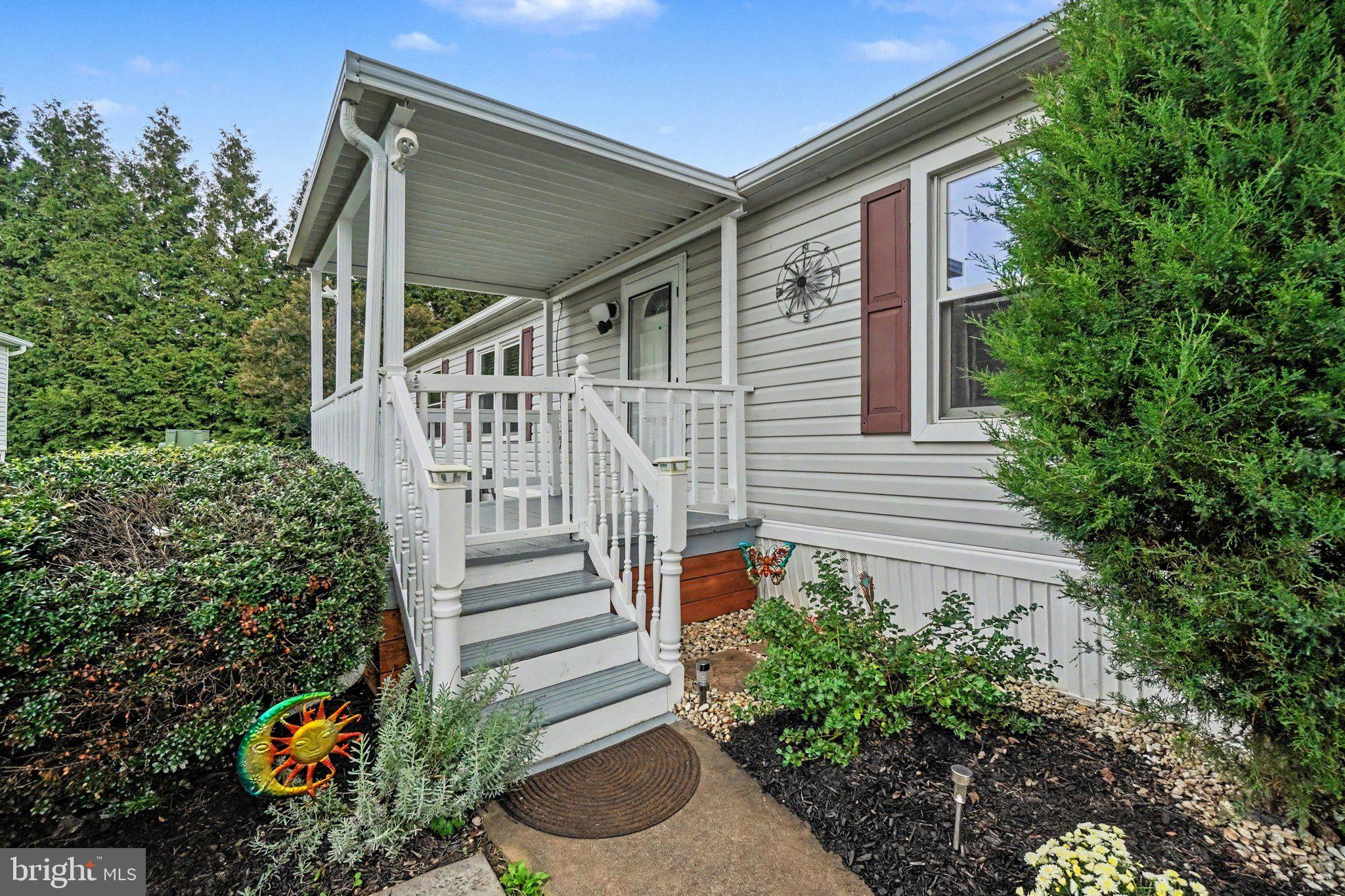 516 W CEDAR STREET