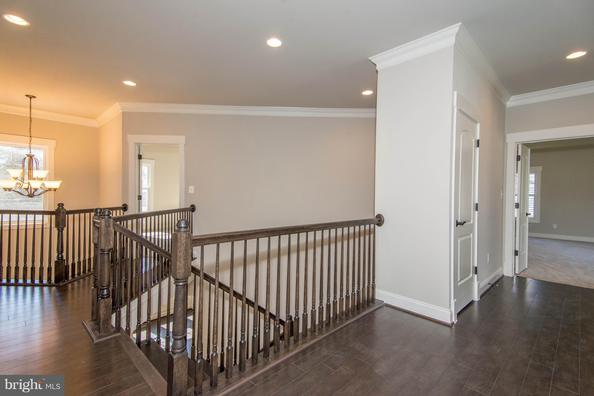 PIMMIT HILLS - Residential Lease