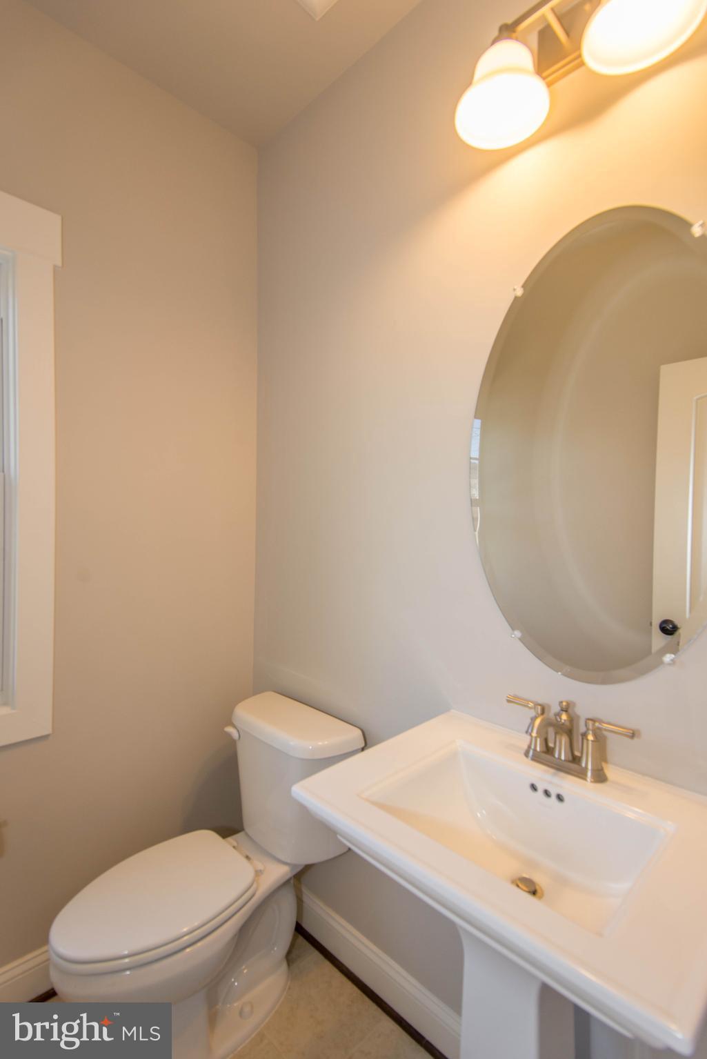 PIMMIT HILLS - Residential Lease