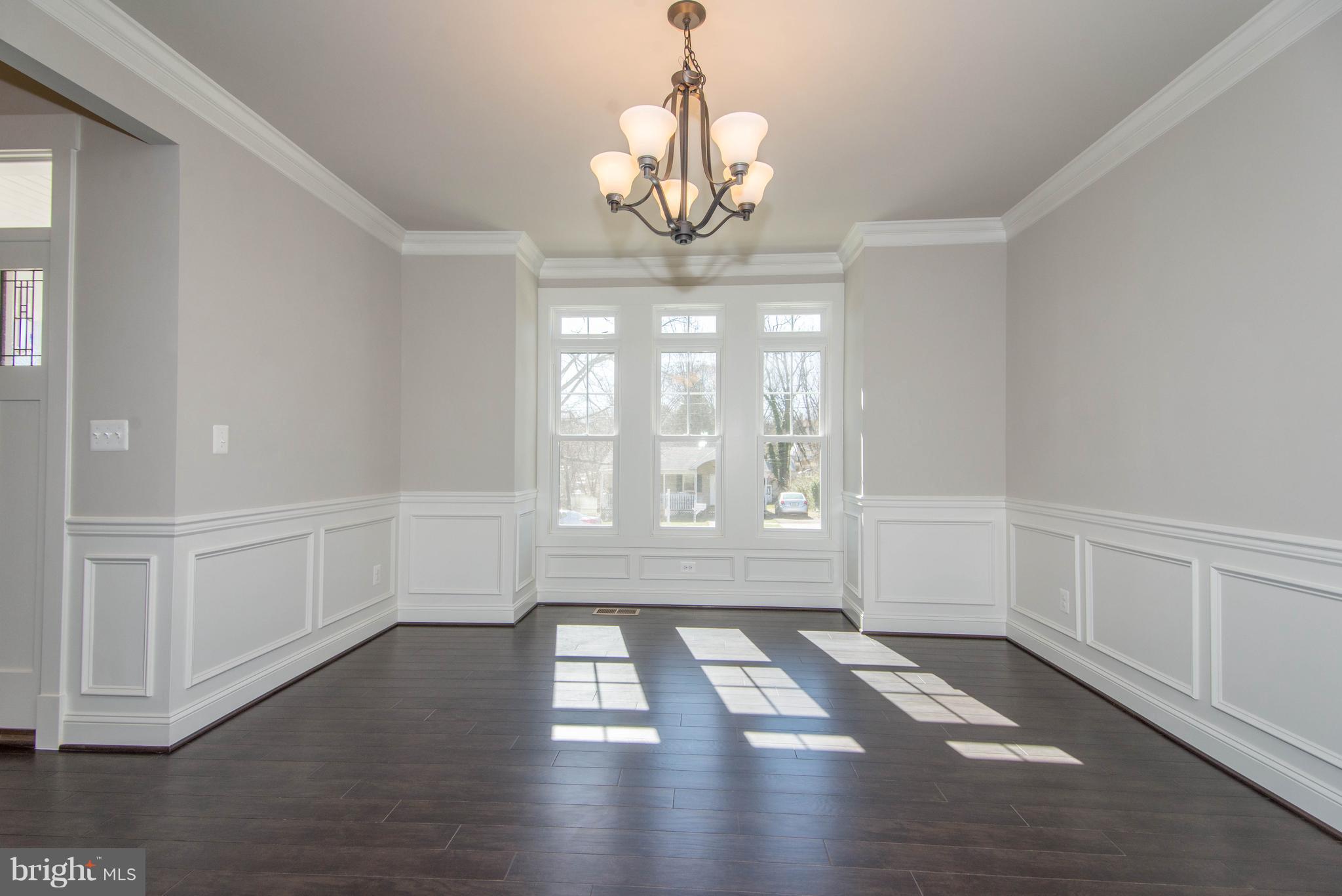 PIMMIT HILLS - Residential Lease