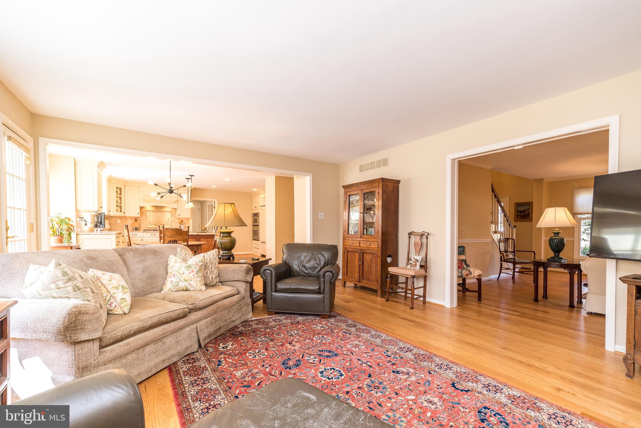 DUBLIN CHASE - Residential