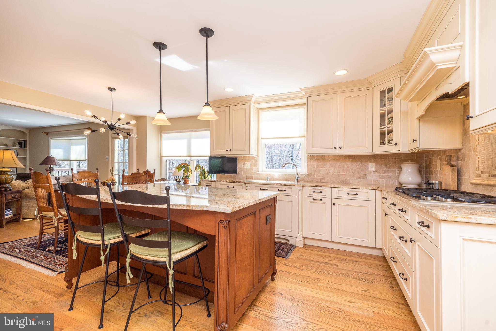 DUBLIN CHASE - Residential