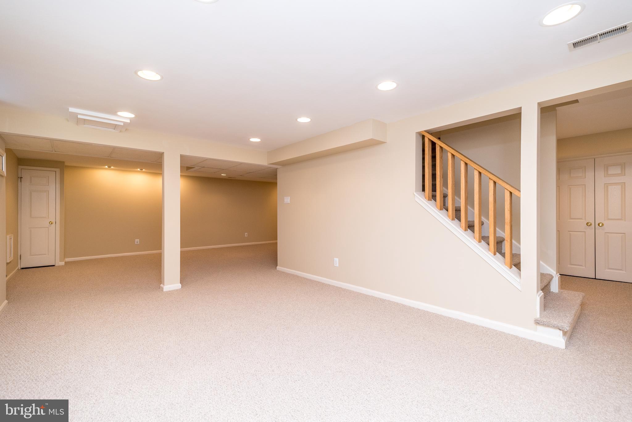 DUBLIN CHASE - Residential