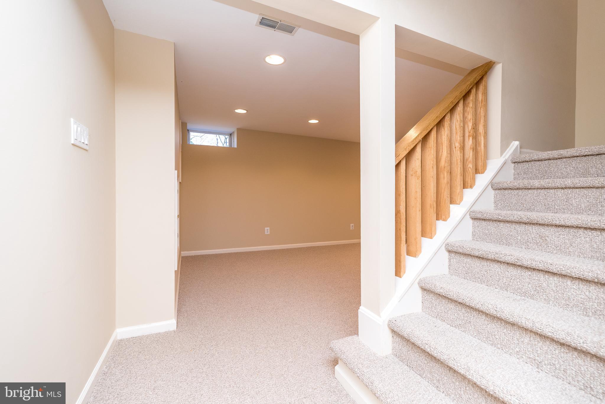 DUBLIN CHASE - Residential