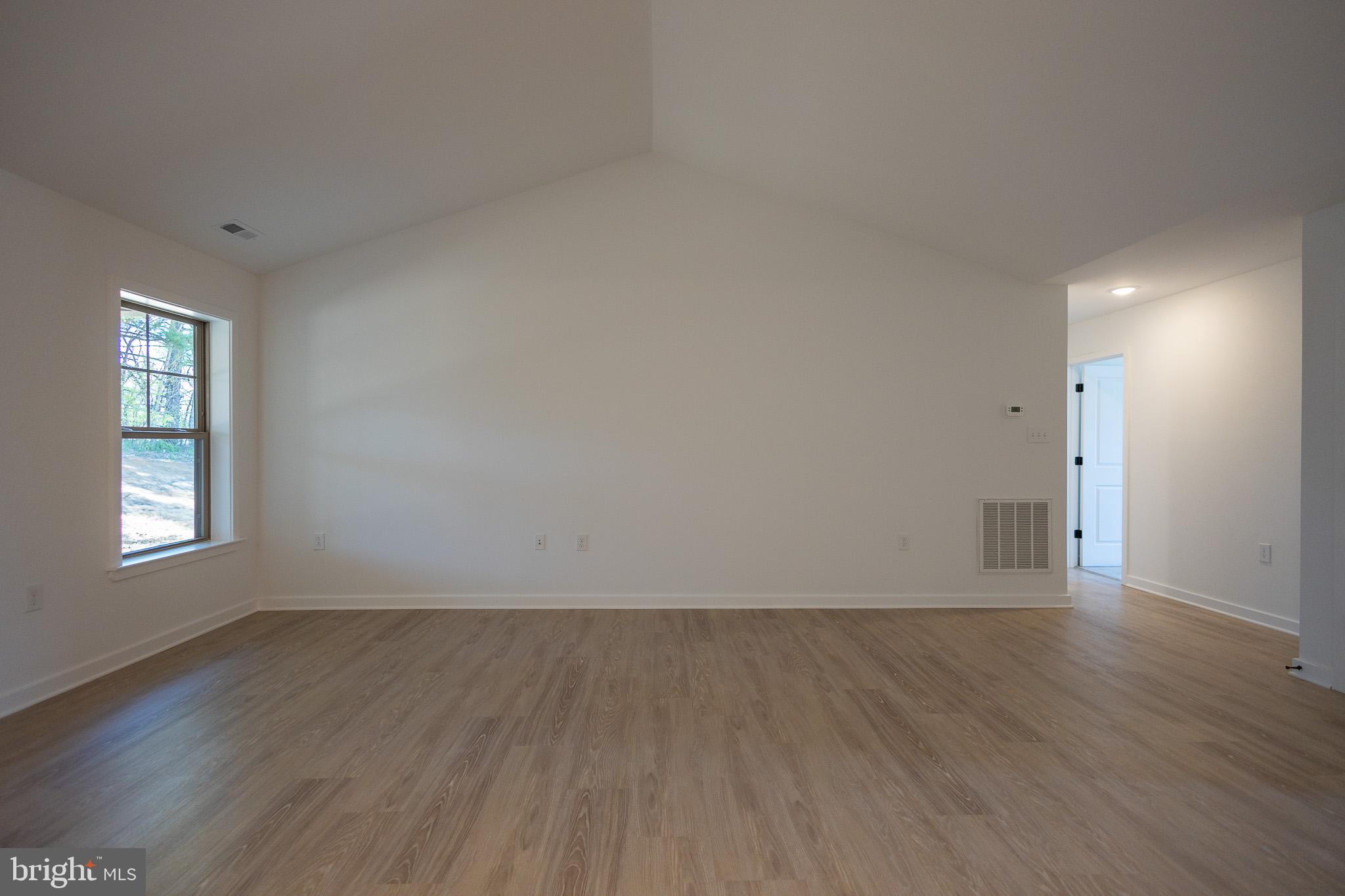 MEADOW CREST - Residential