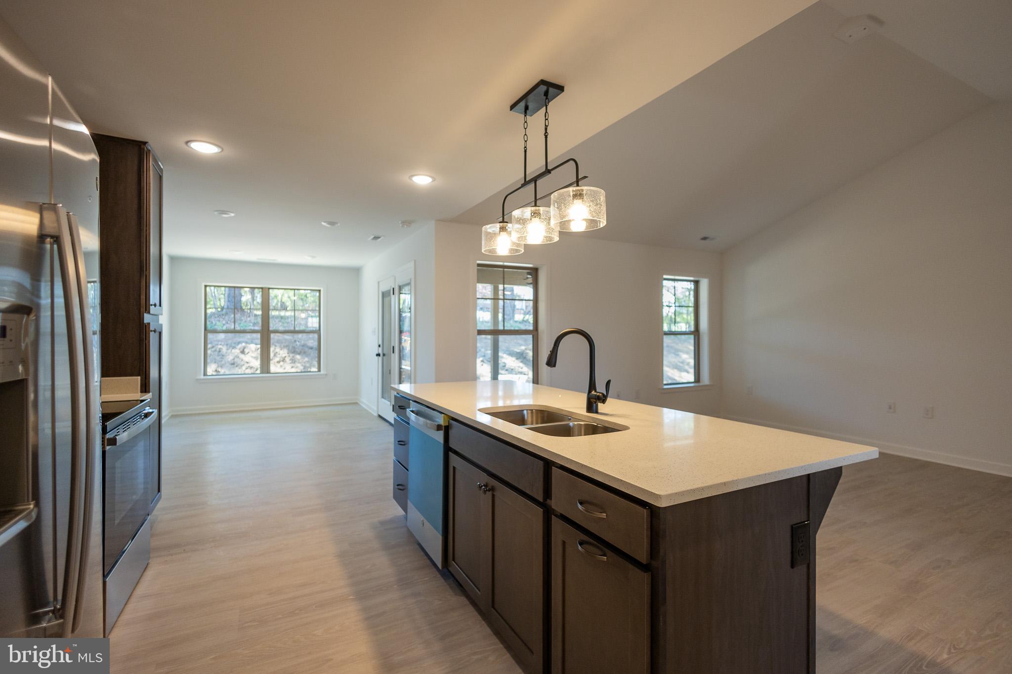 MEADOW CREST - Residential