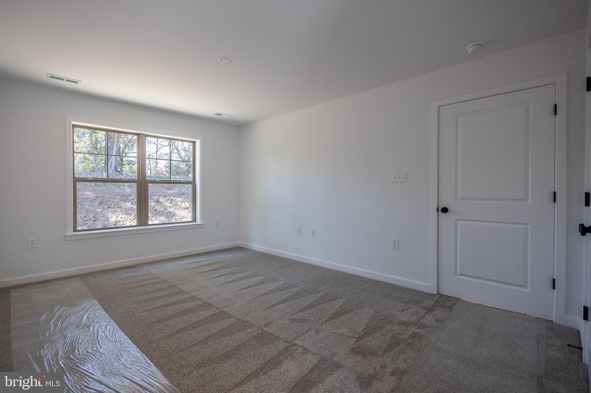 MEADOW CREST - Residential