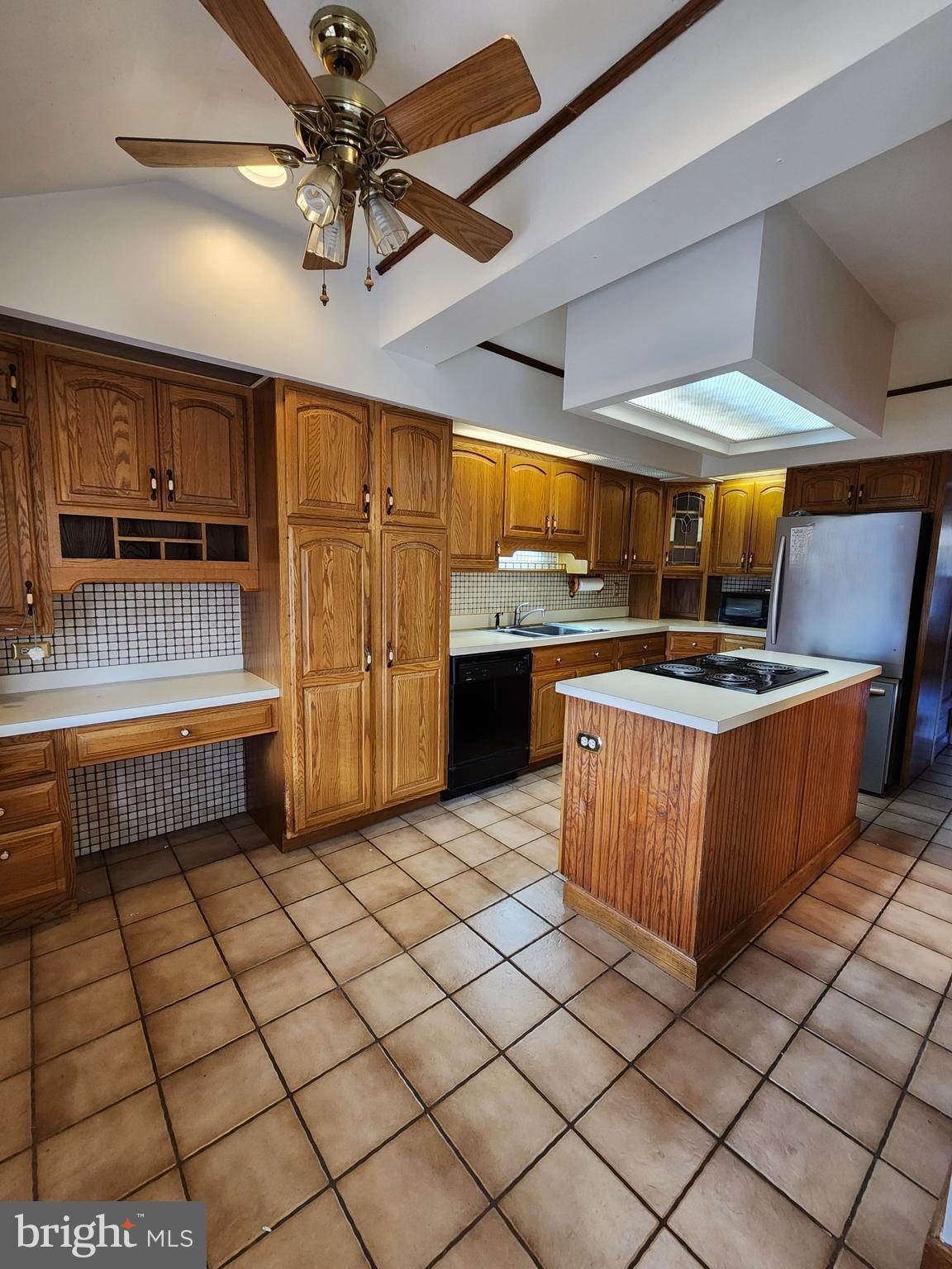 MANSION HEIGHTS - Residential