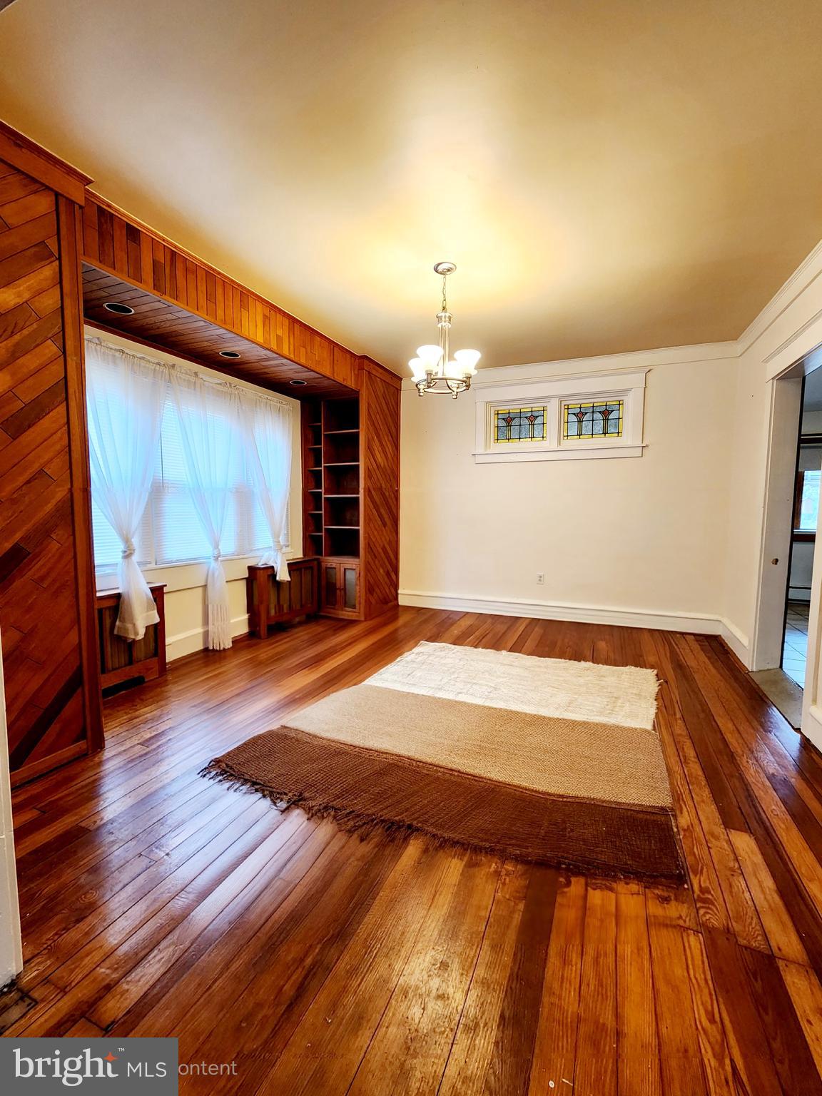 MANSION HEIGHTS - Residential