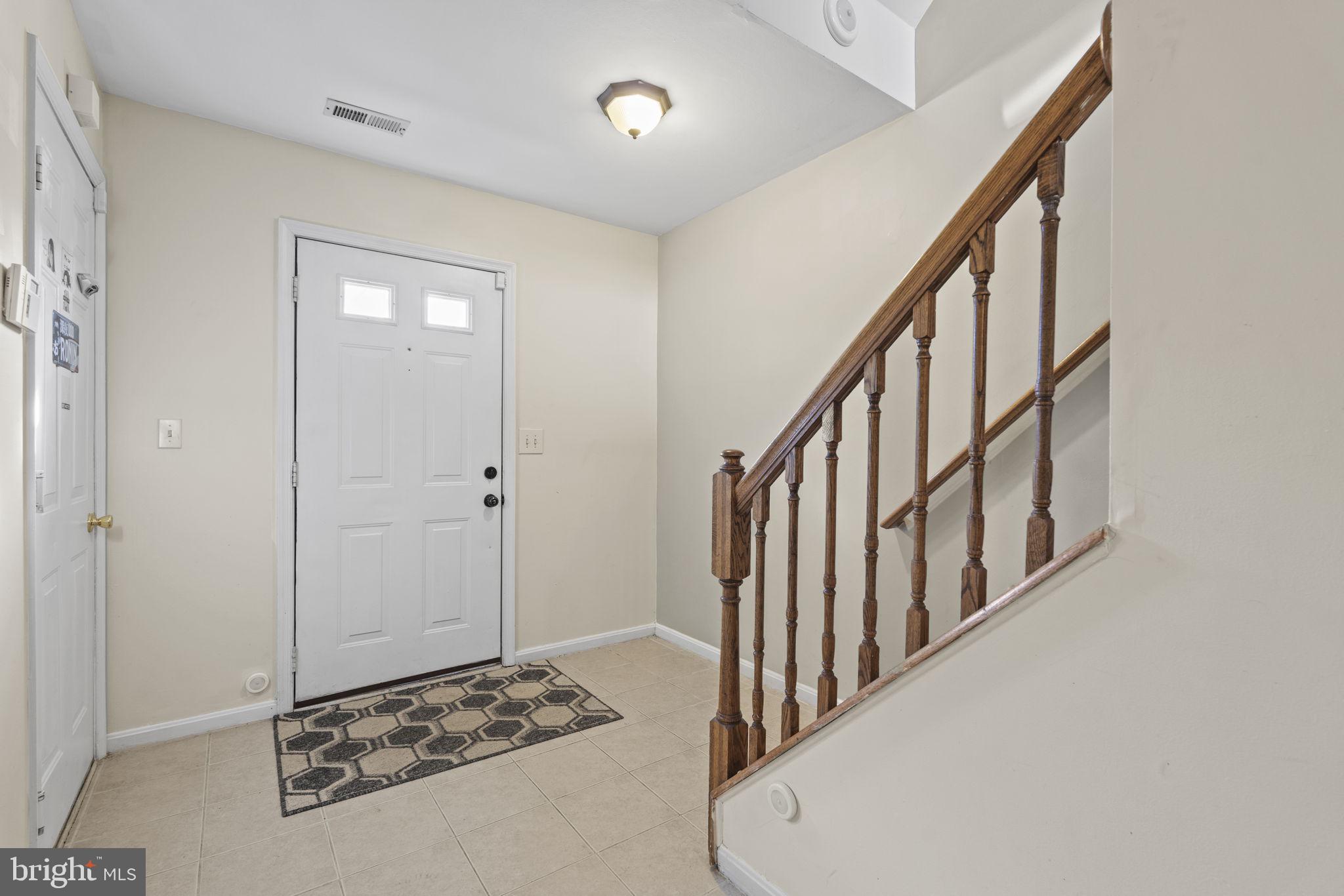 SEVEN OAKS - Residential