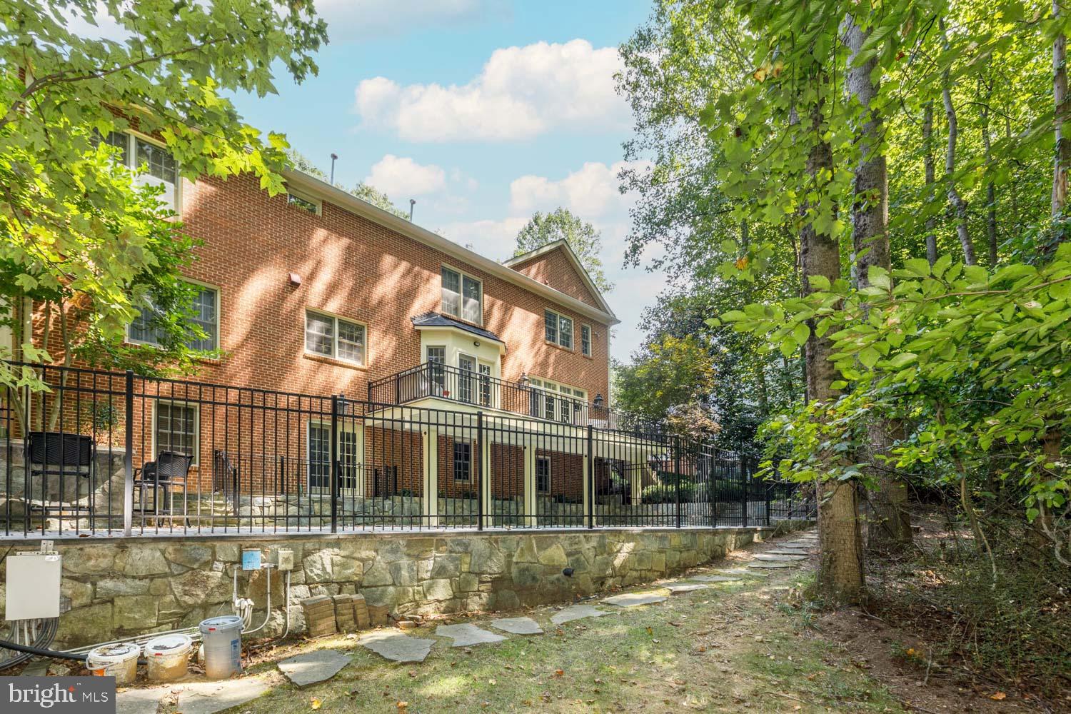 CONGRESSIONAL FOREST - Residential