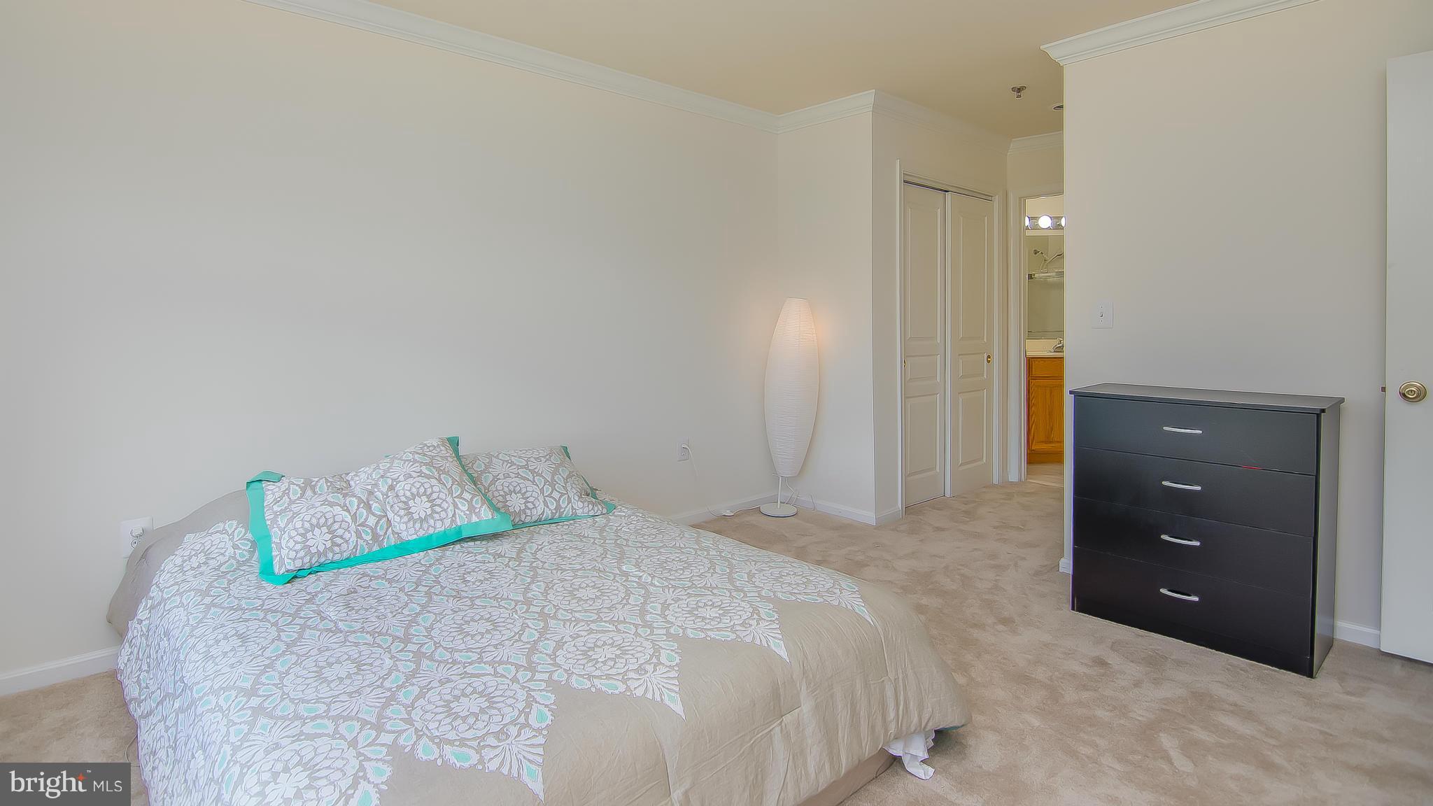 SAVOY PARK CONDOMINIUMS - Residential