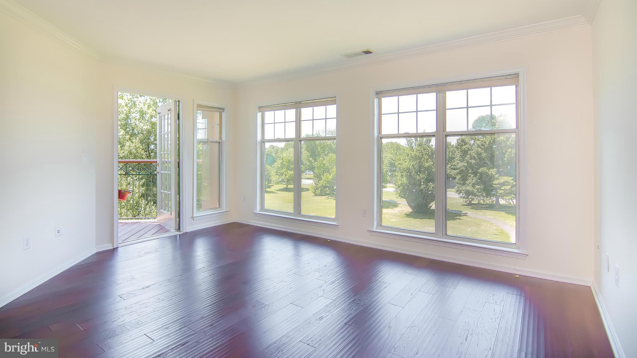 SAVOY PARK CONDOMINIUMS - Residential